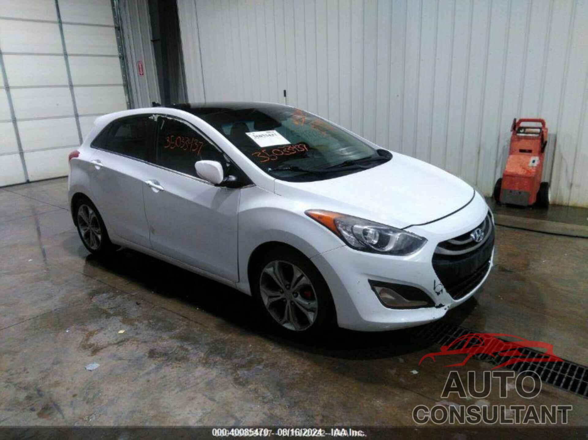 HYUNDAI ELANTRA GT 2013 - KMHD35LE0DU036973