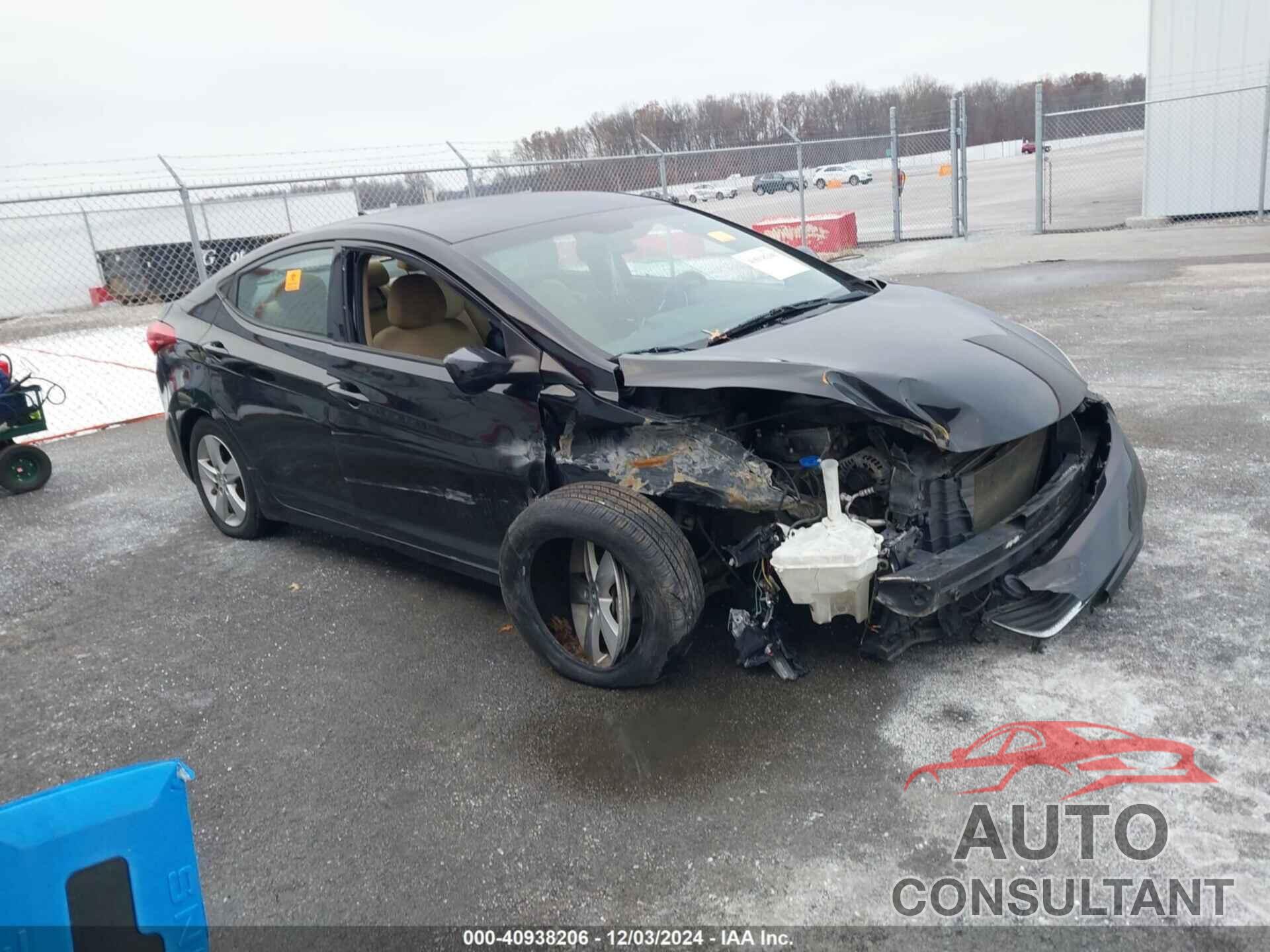 HYUNDAI ELANTRA 2013 - 5NPDH4AE5DH399475