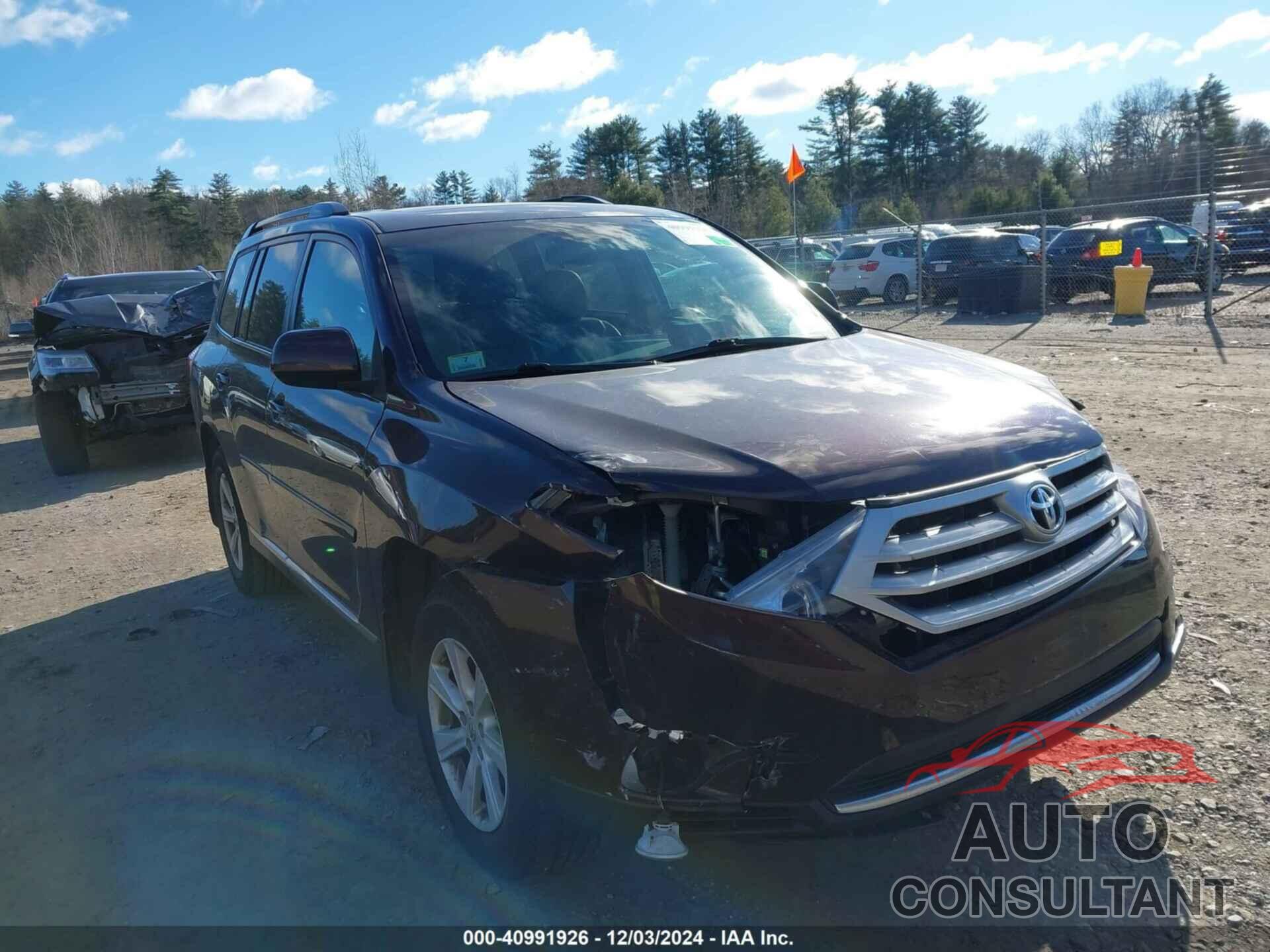 TOYOTA HIGHLANDER 2013 - 5TDBK3EH2DS253262