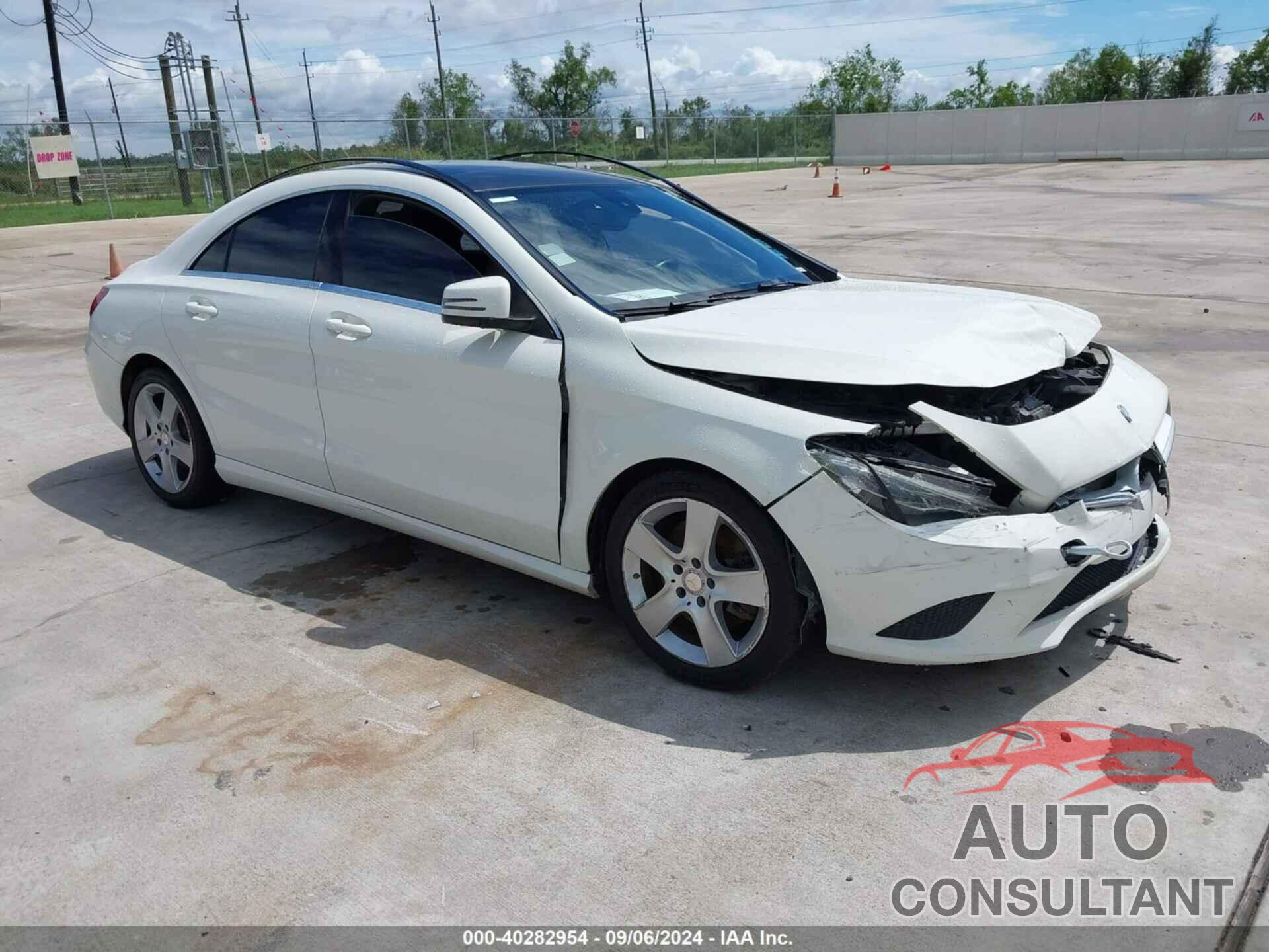 MERCEDES-BENZ CLA 250 2016 - WDDSJ4EBXGN324616