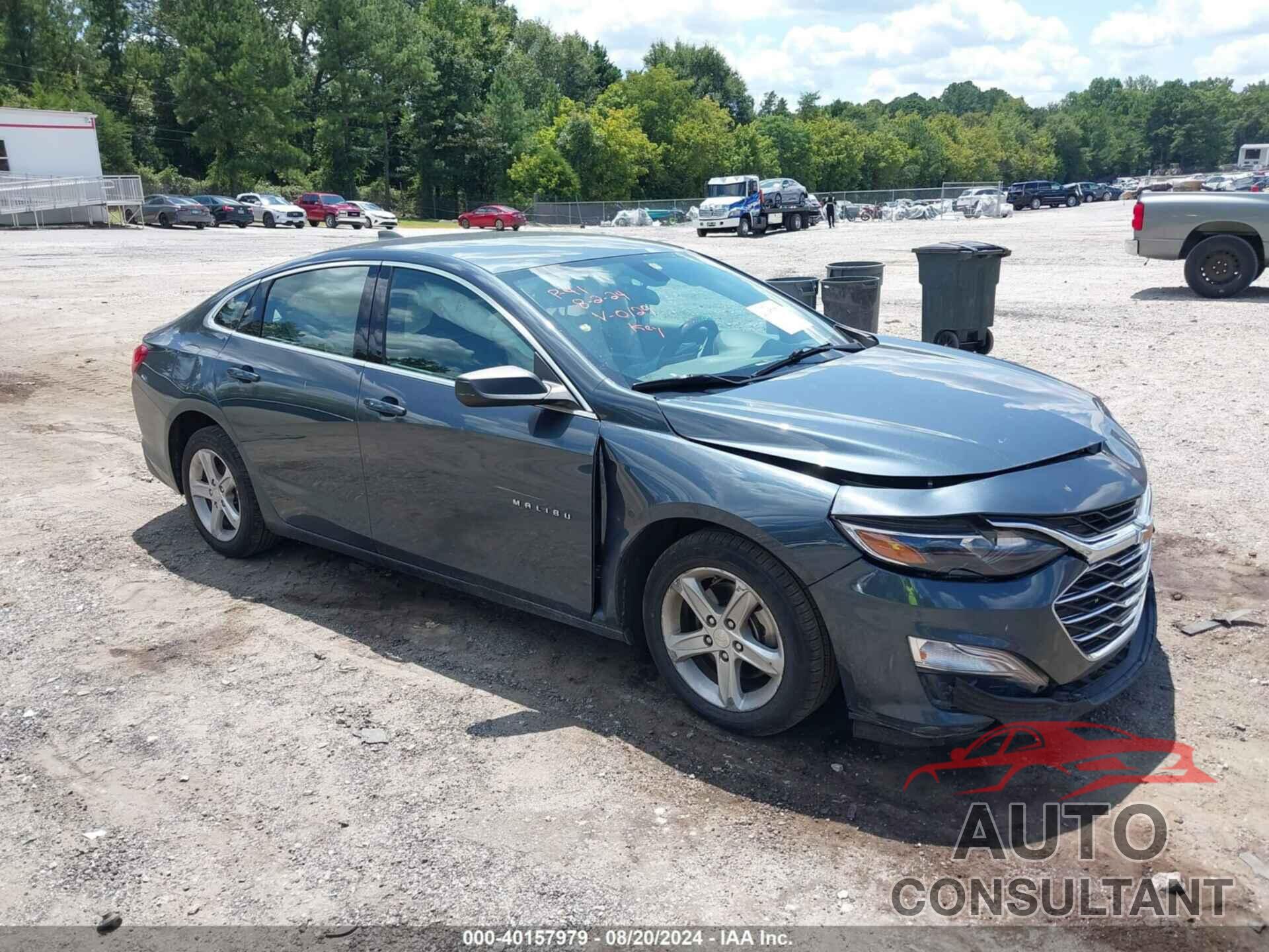 CHEVROLET MALIBU 2020 - 1G1ZB5ST5LF020129