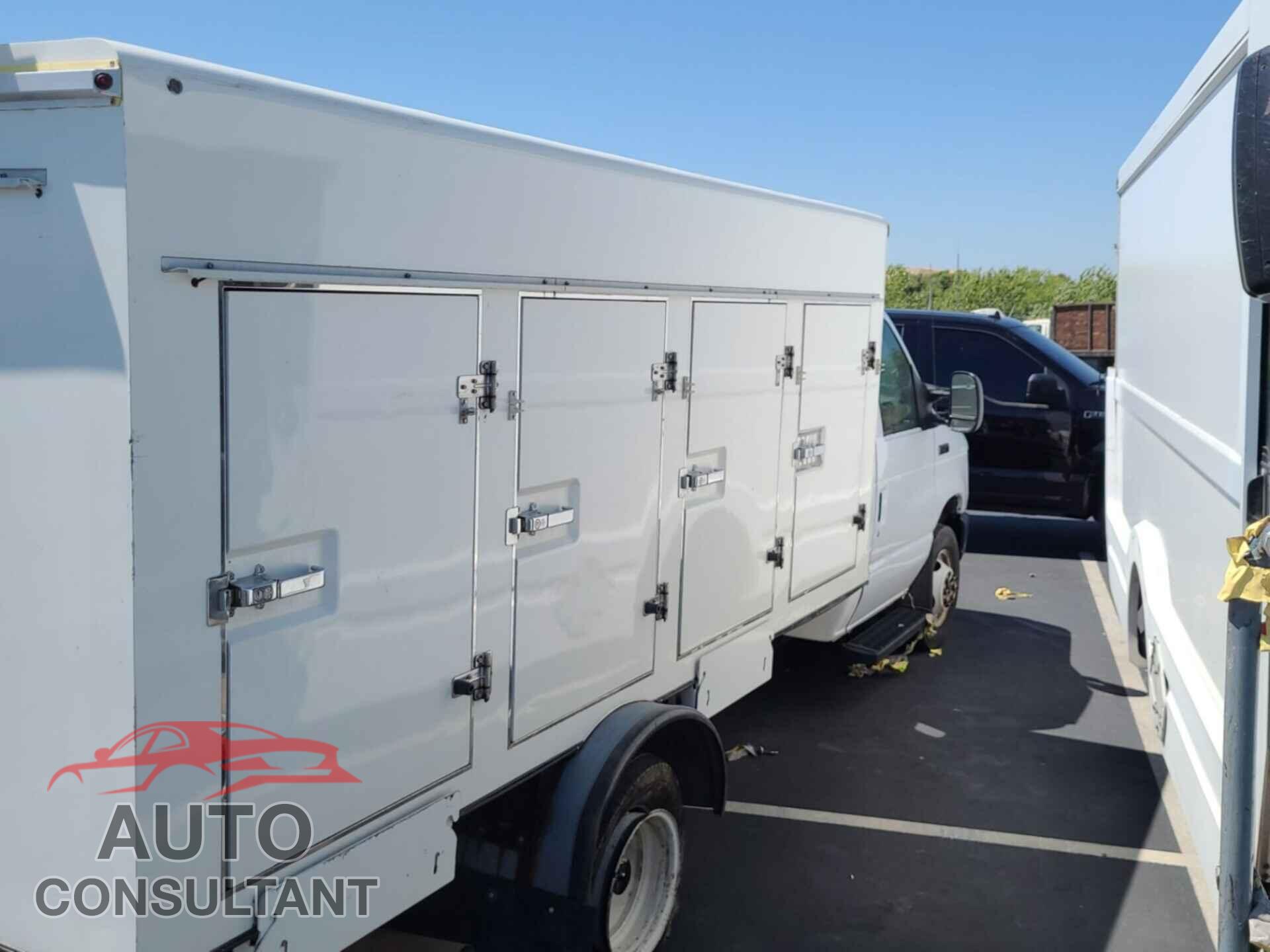 FORD ECONOLINE 2017 - 1FDXE4FS8HDC69072
