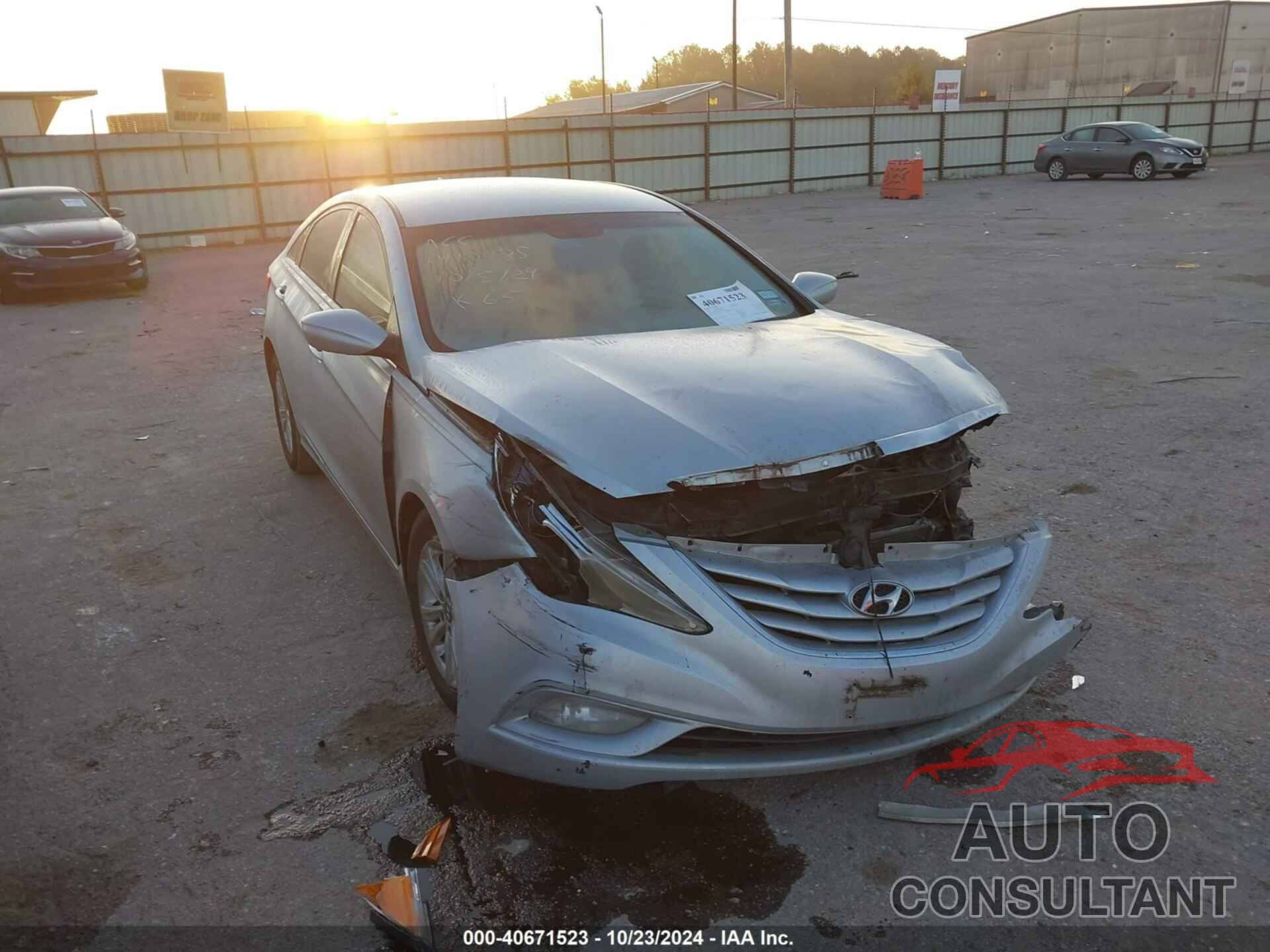 HYUNDAI SONATA 2013 - 5NPEB4AC4DH771702