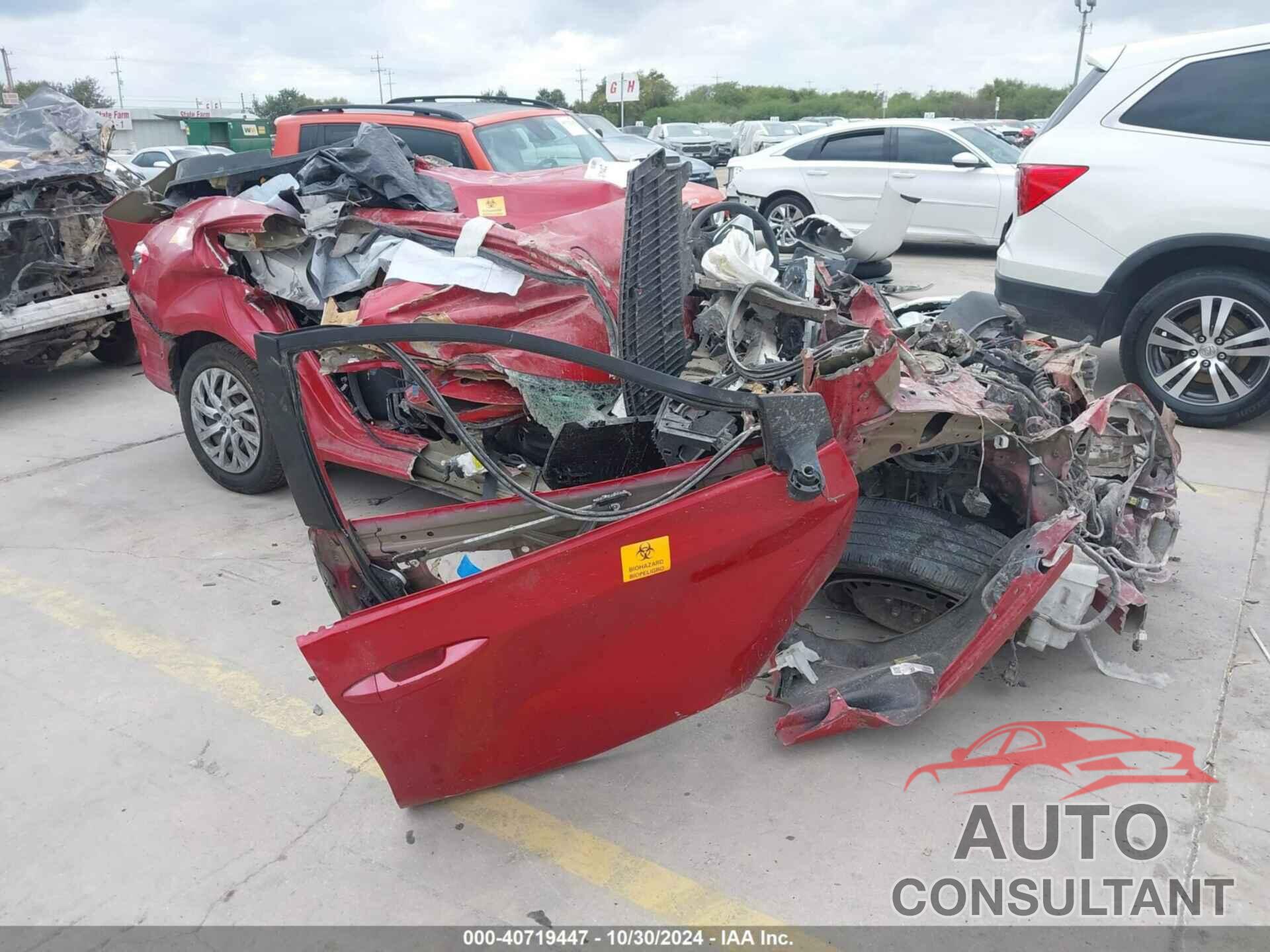 TOYOTA COROLLA 2018 - 2T1BURHE7JC086495