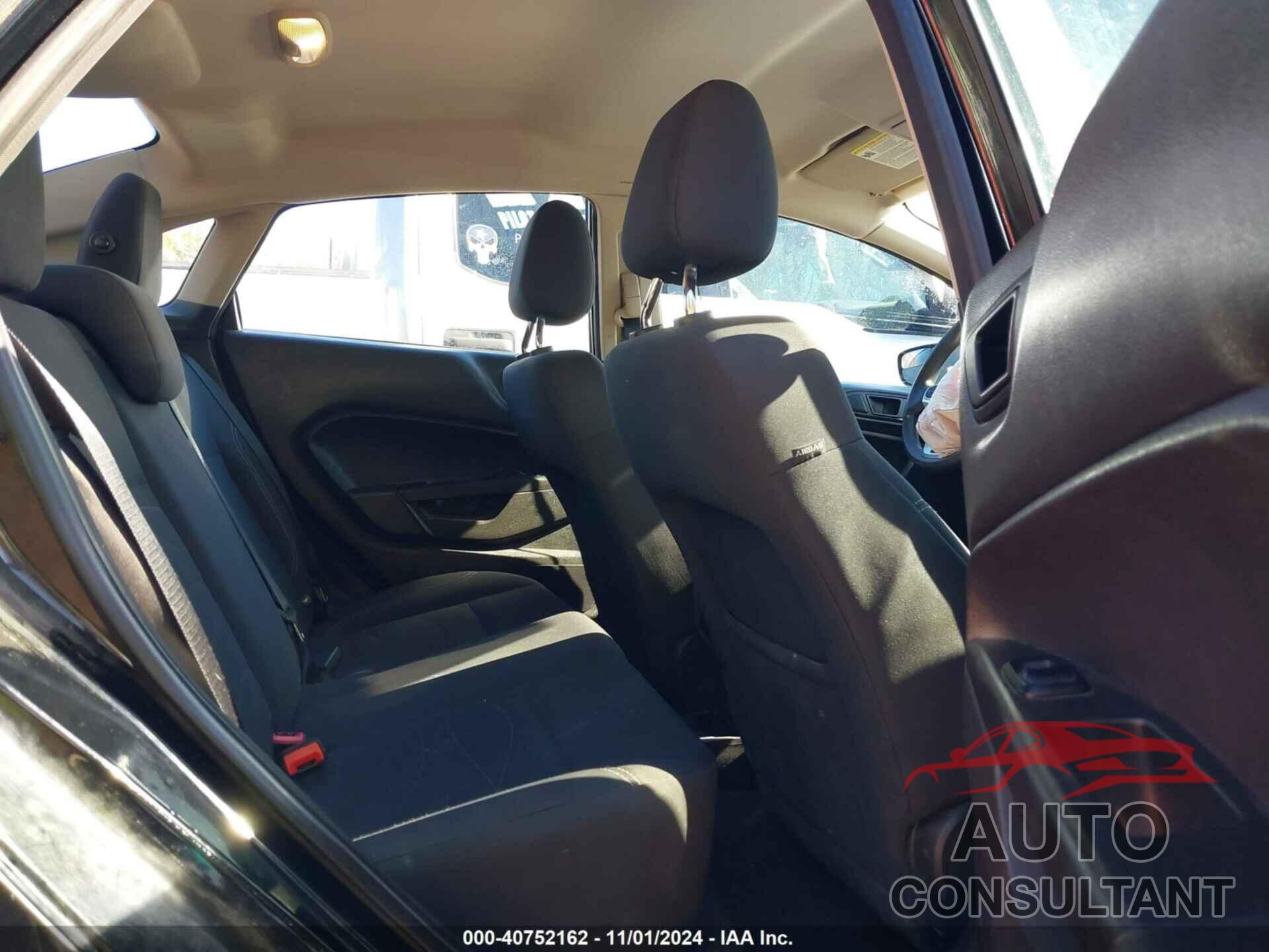 FORD FIESTA 2018 - 3FADP4BJ3JM116405