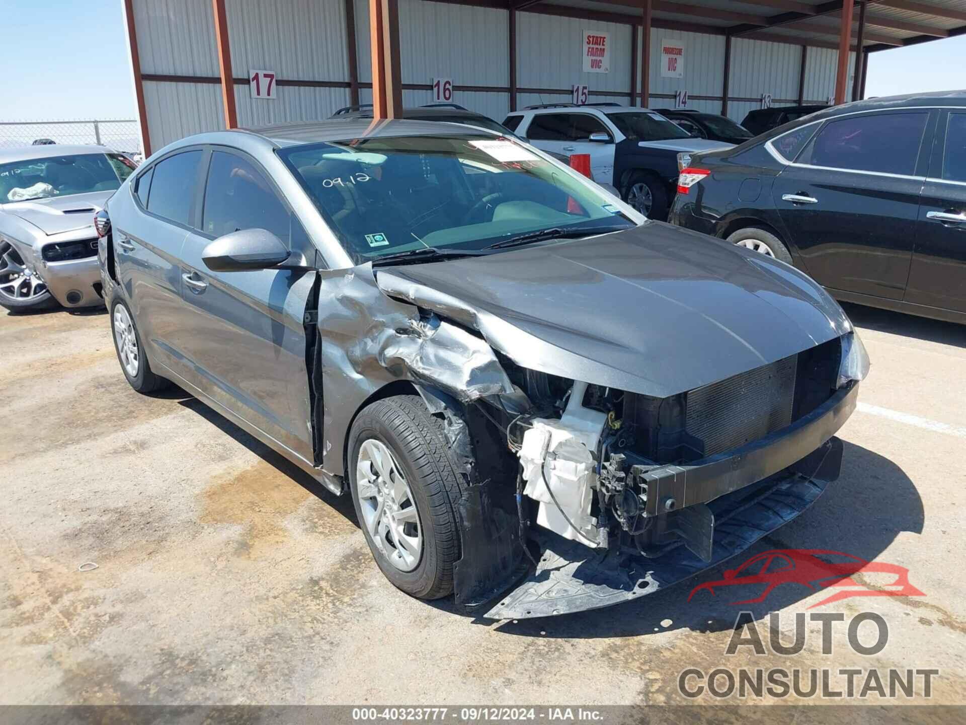 HYUNDAI ELANTRA 2019 - KMHD74LFXKU793920
