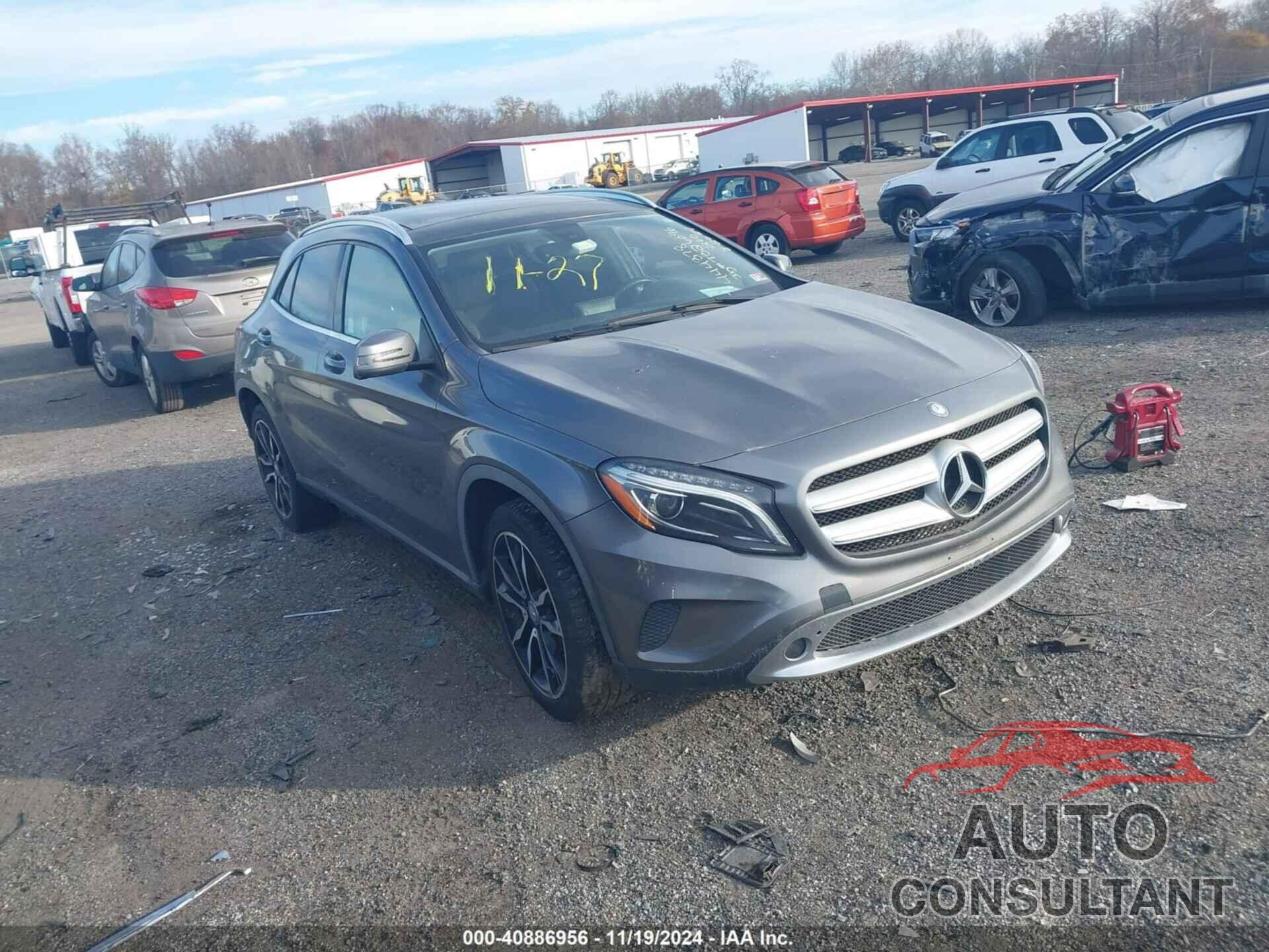 MERCEDES-BENZ GLA 250 2015 - WDCTG4EB9FJ178898