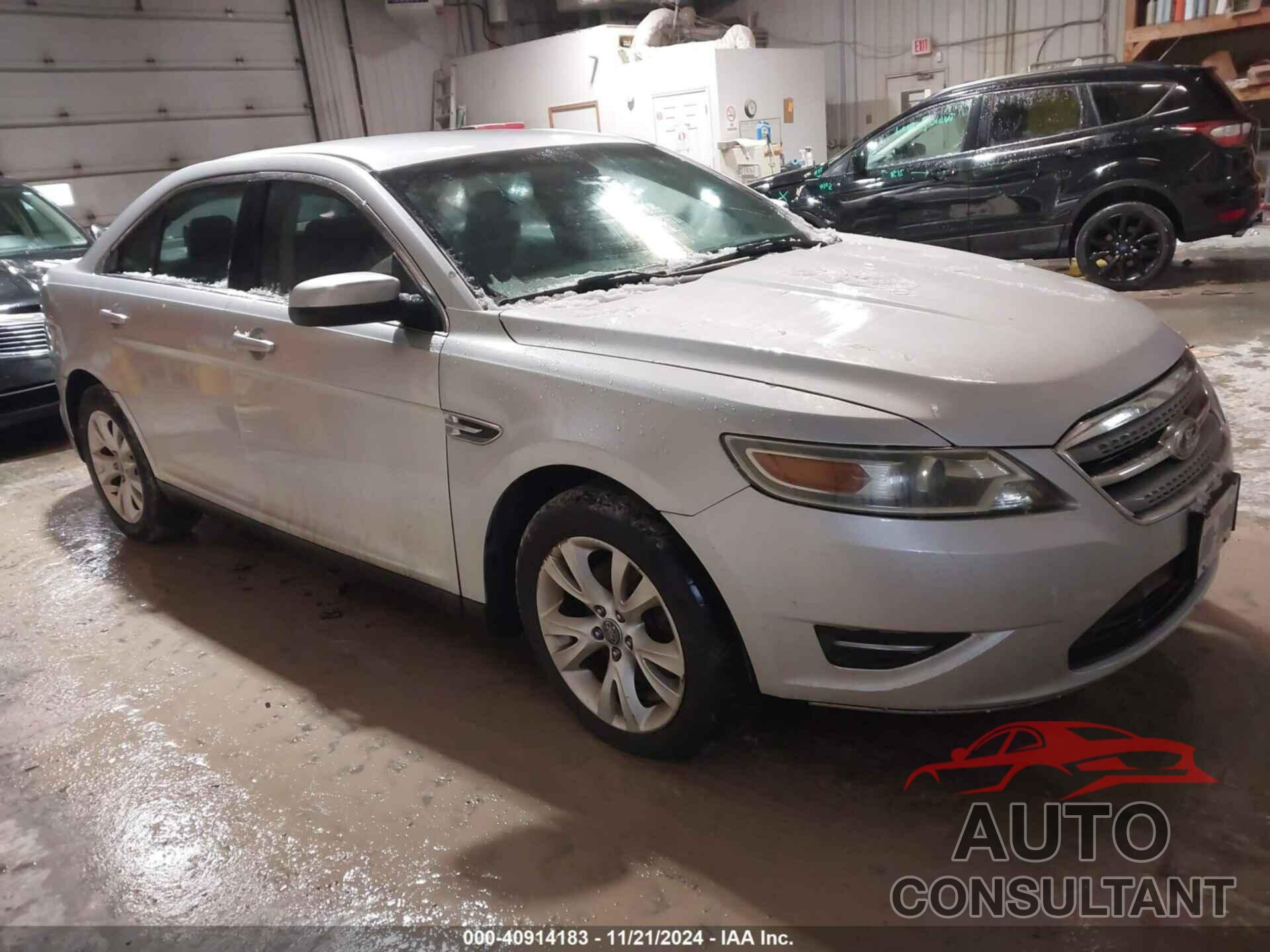 FORD TAURUS 2011 - 1FAHP2EWXBG142069