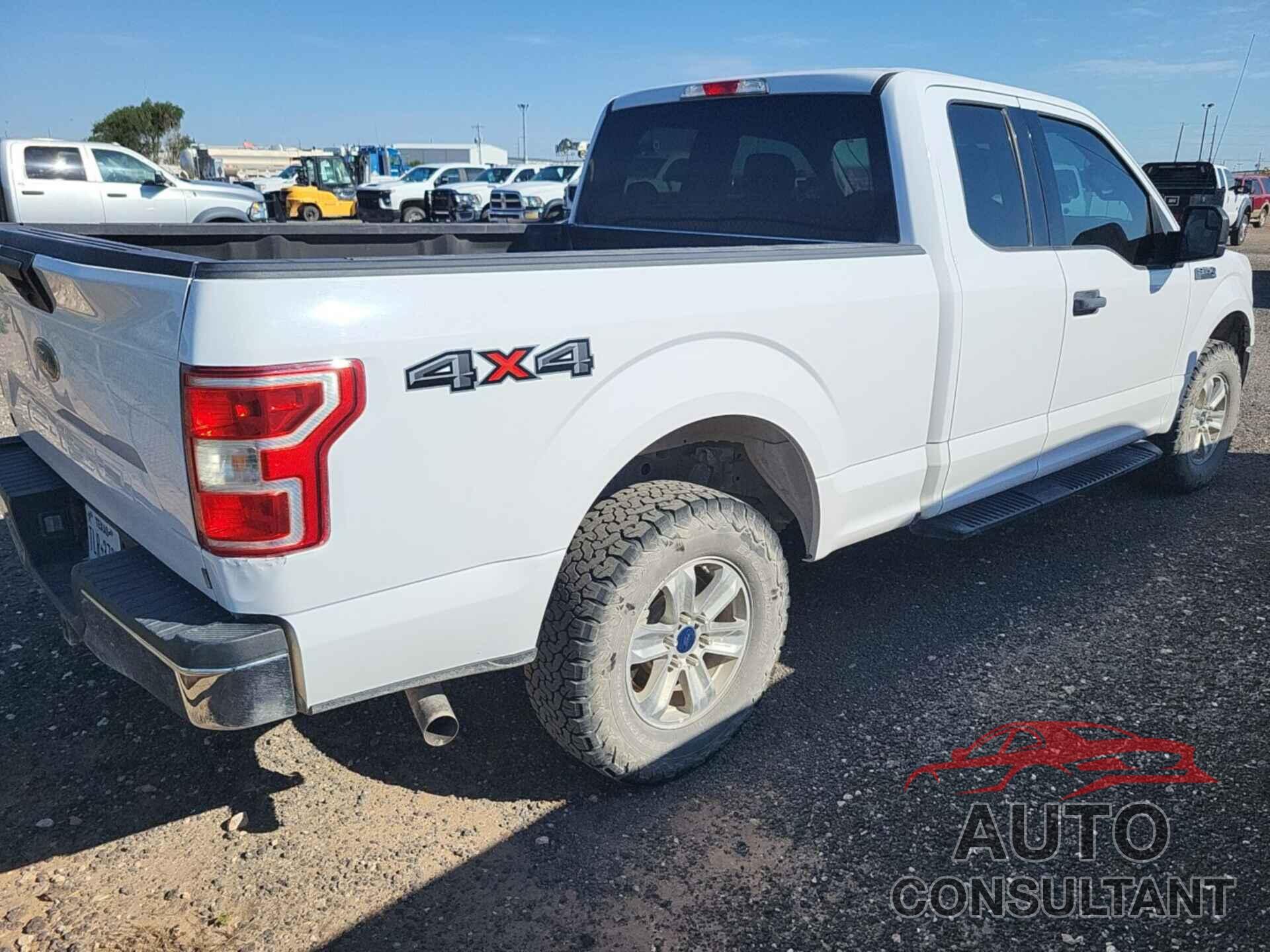 FORD F-150 2018 - 1FTFX1E59JKC28570