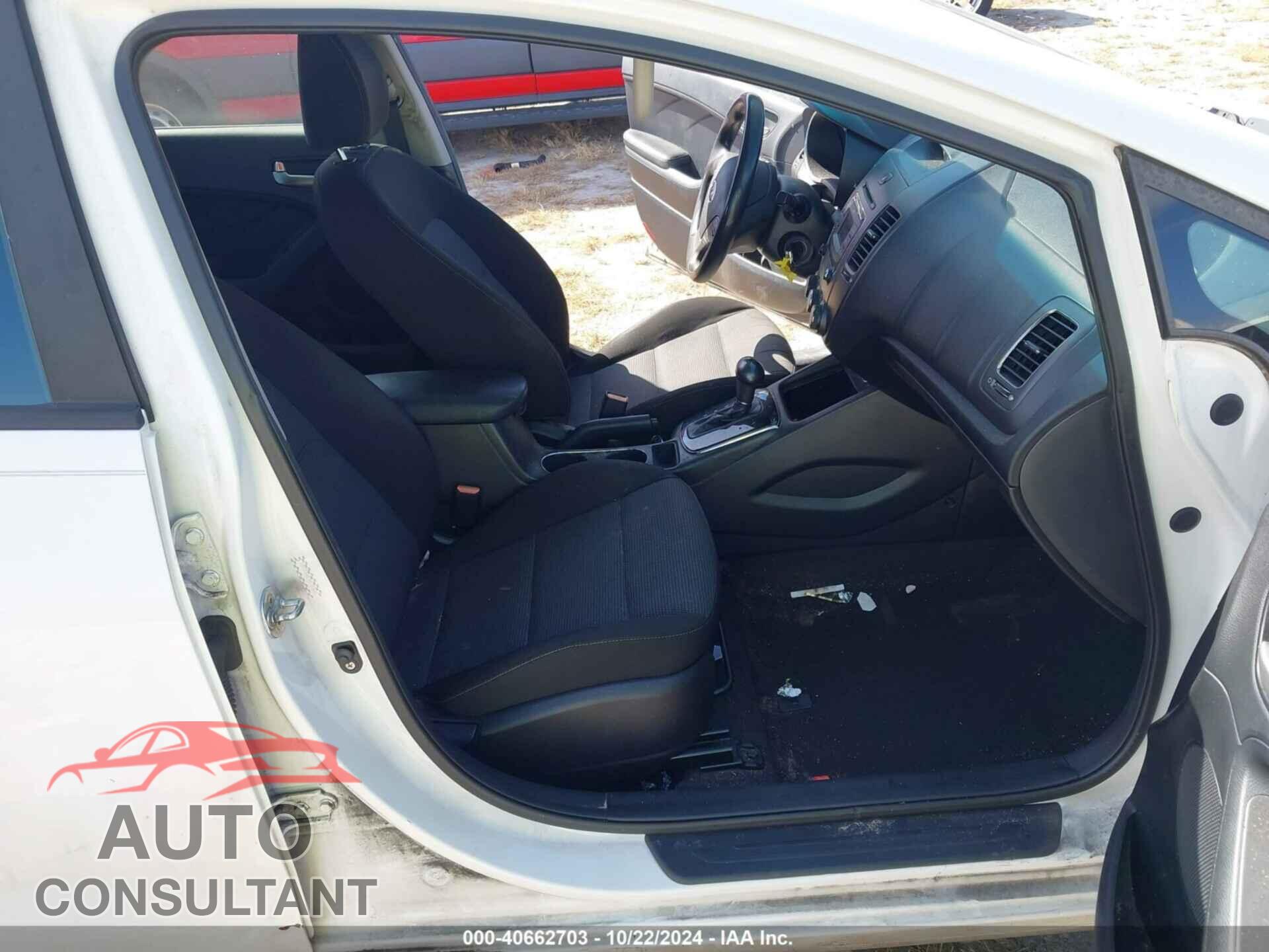 KIA FORTE 2017 - KNAFK5A87H5707811