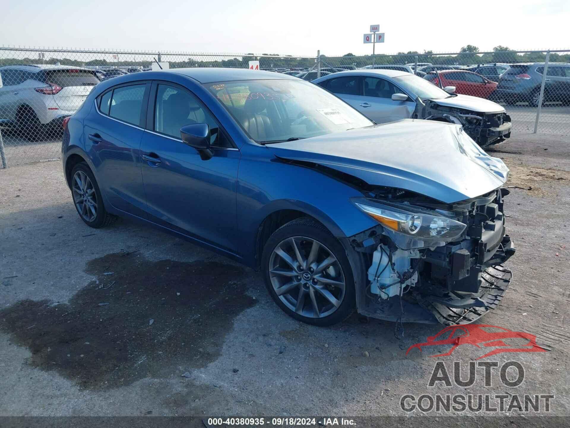 MAZDA MAZDA3 2018 - 3MZBN1L3XJM250864