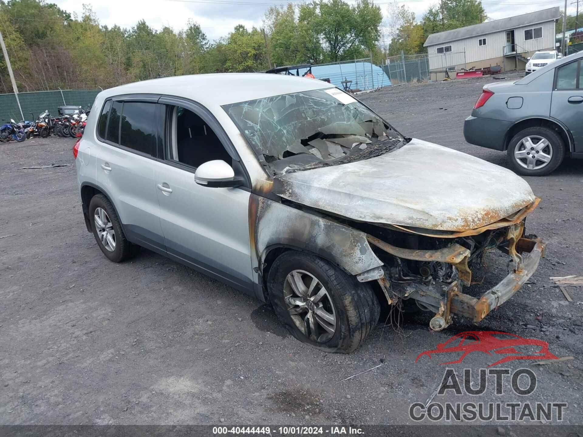 VOLKSWAGEN TIGUAN 2012 - WVGBV7AX9CW530284