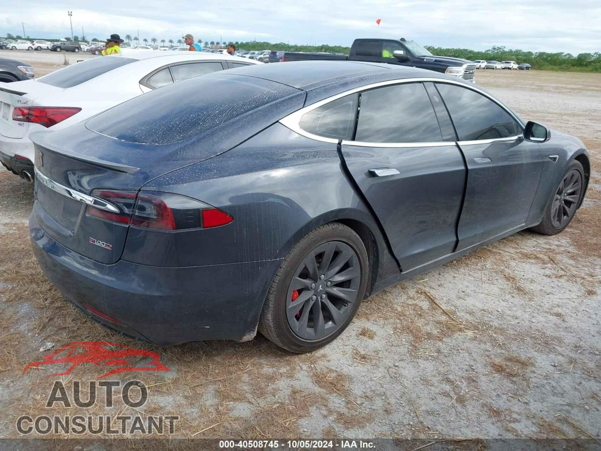 TESLA MODEL S 2017 - 5YJSA1E45HF216883
