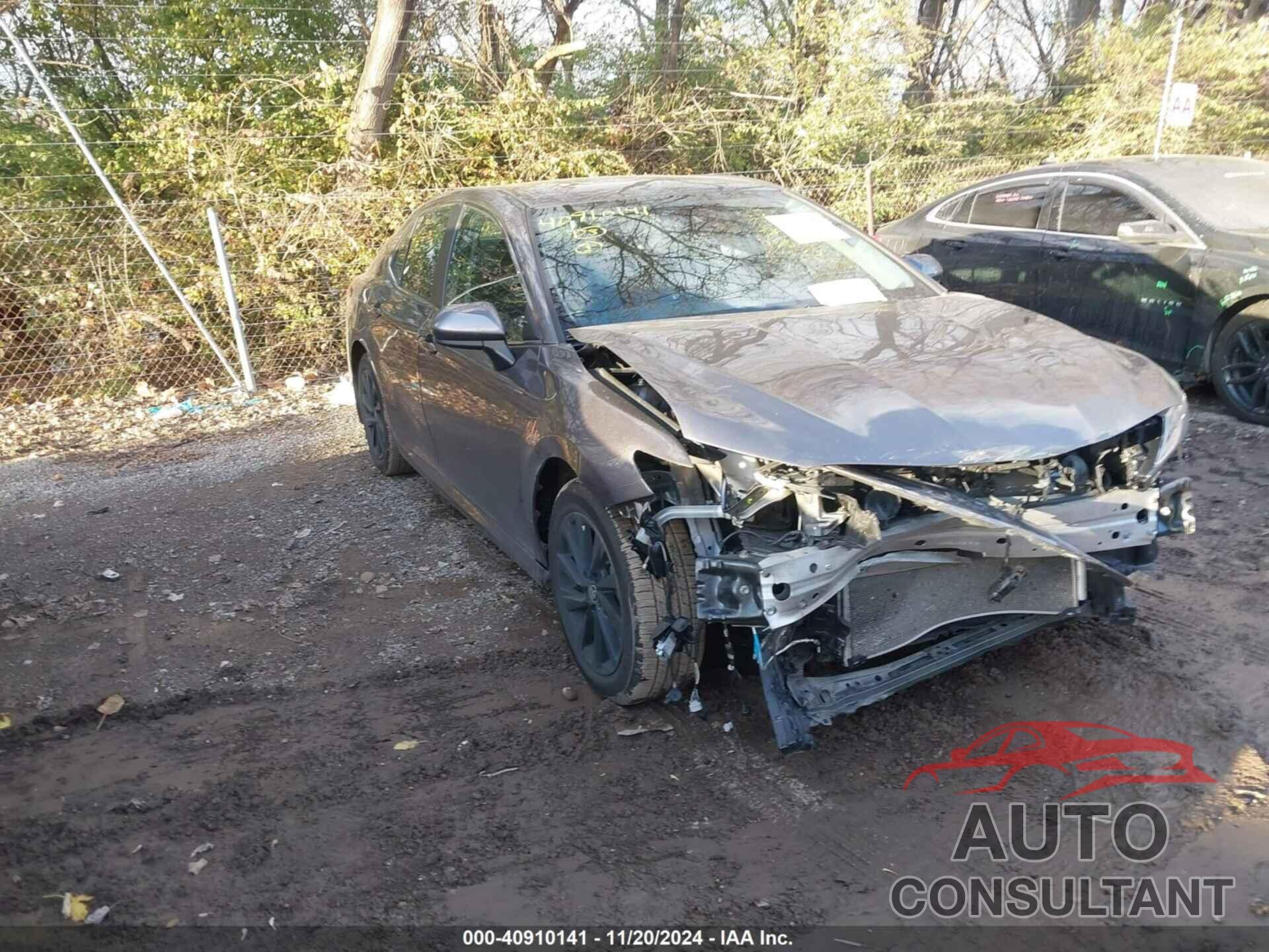TOYOTA CAMRY 2021 - 4T1C11AK0MU549742