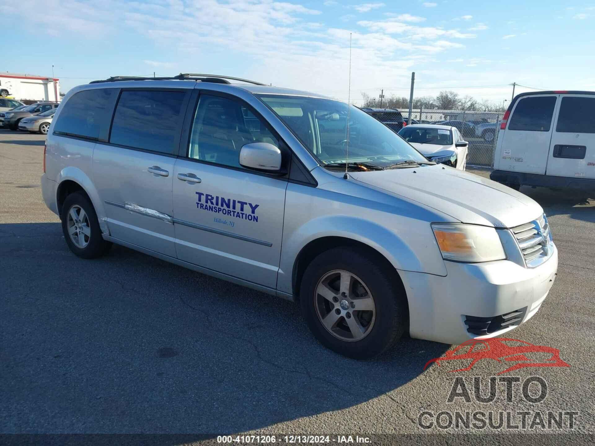DODGE GRAND CARAVAN 2010 - 2D4RN5D19AR100505