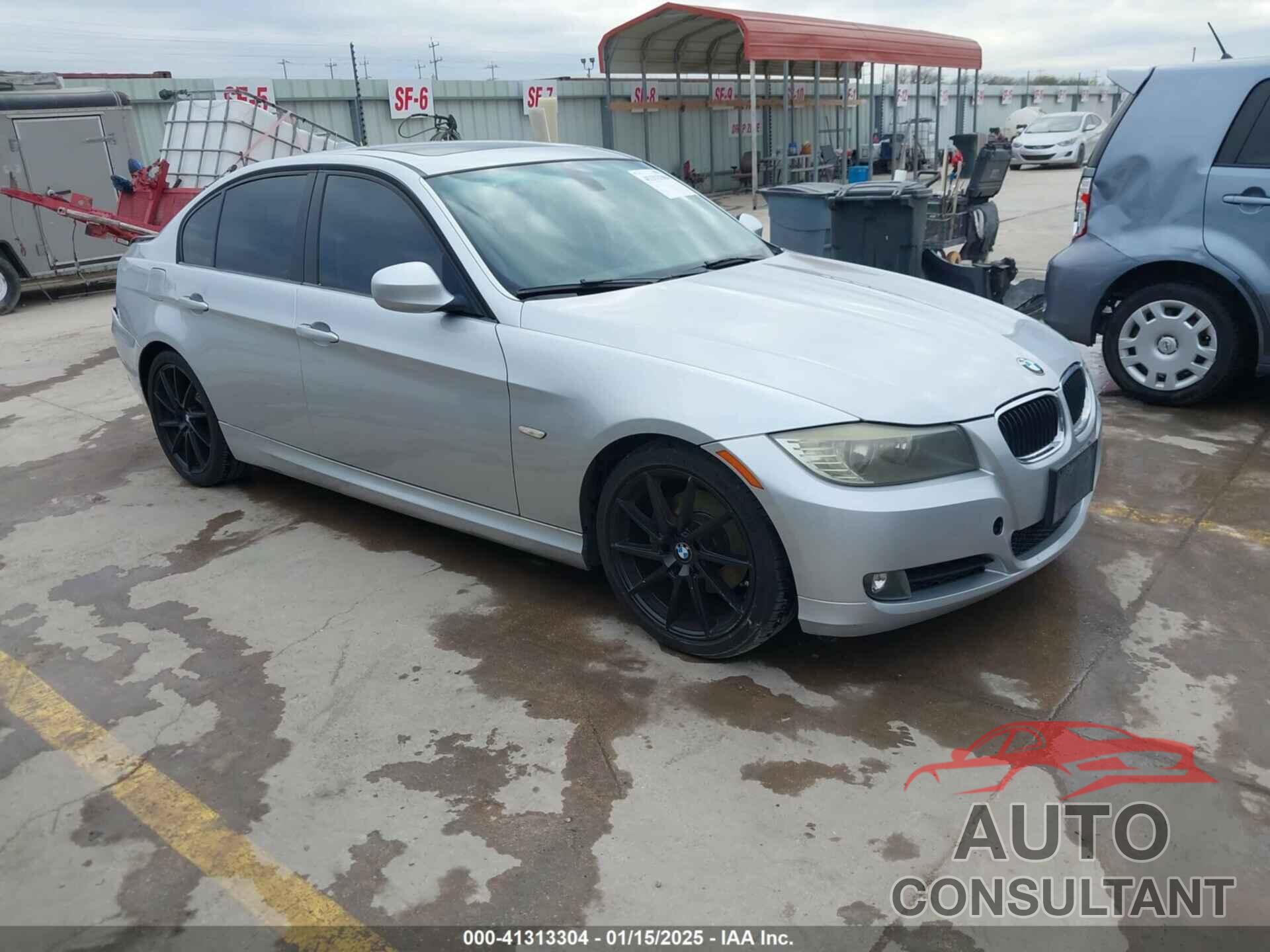 BMW 328I 2010 - WBAPH7G57ANM53342