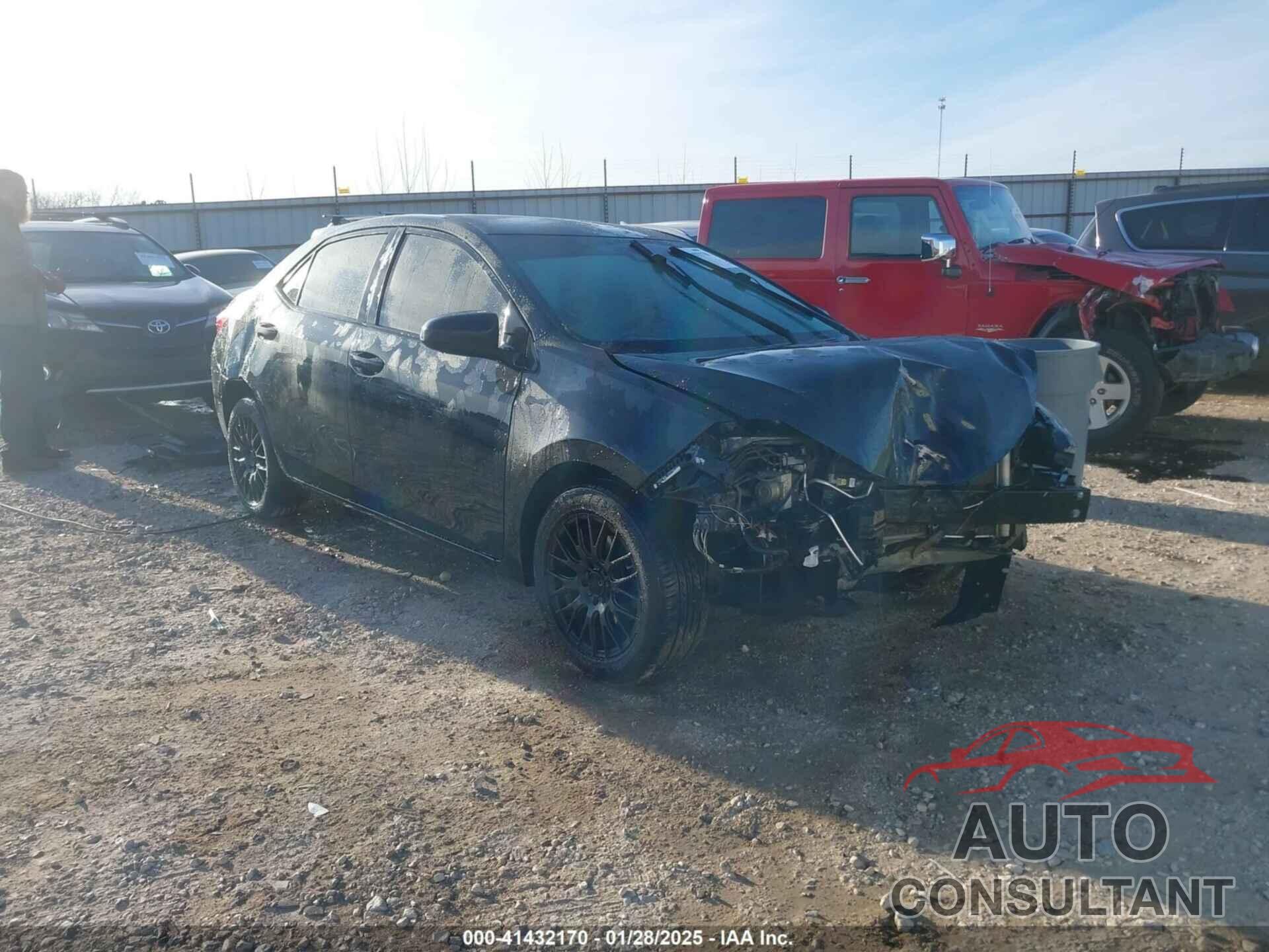 TOYOTA COROLLA 2018 - 5YFBURHEXJP788651