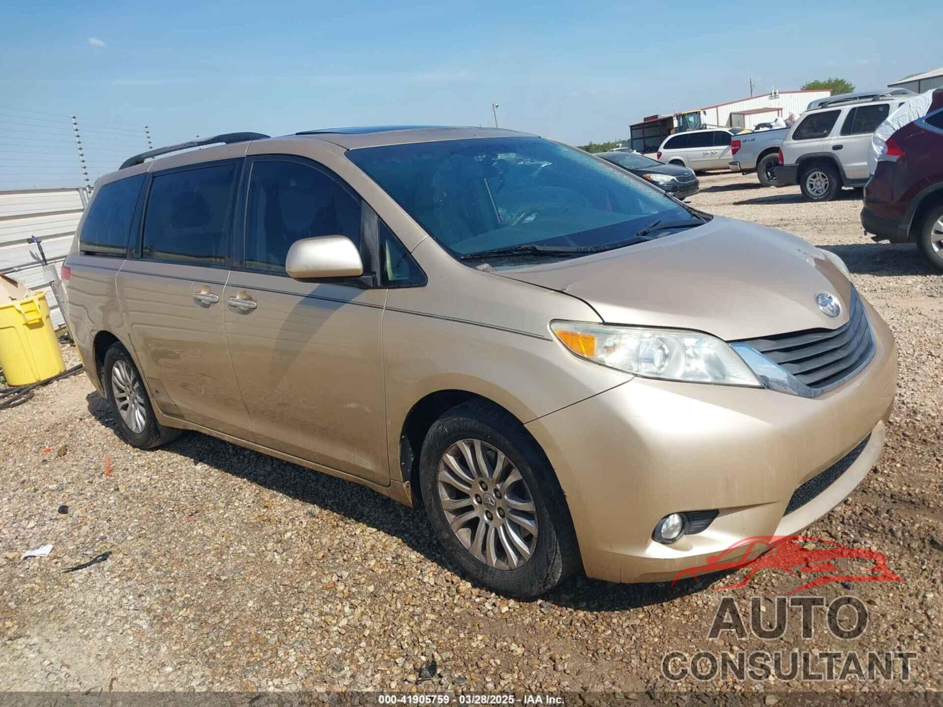 TOYOTA SIENNA 2011 - 5TDYK3DC4BS013644