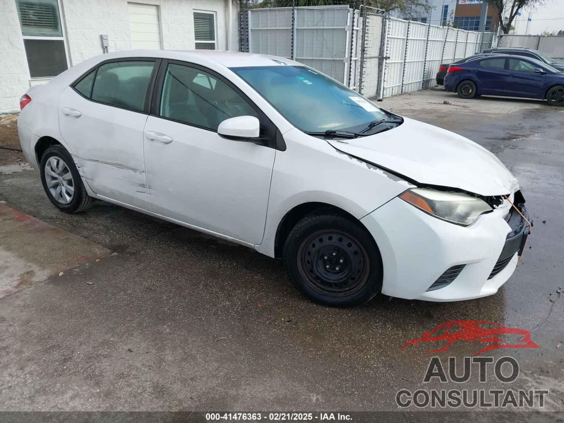 TOYOTA COROLLA 2015 - 5YFBURHE9FP331949
