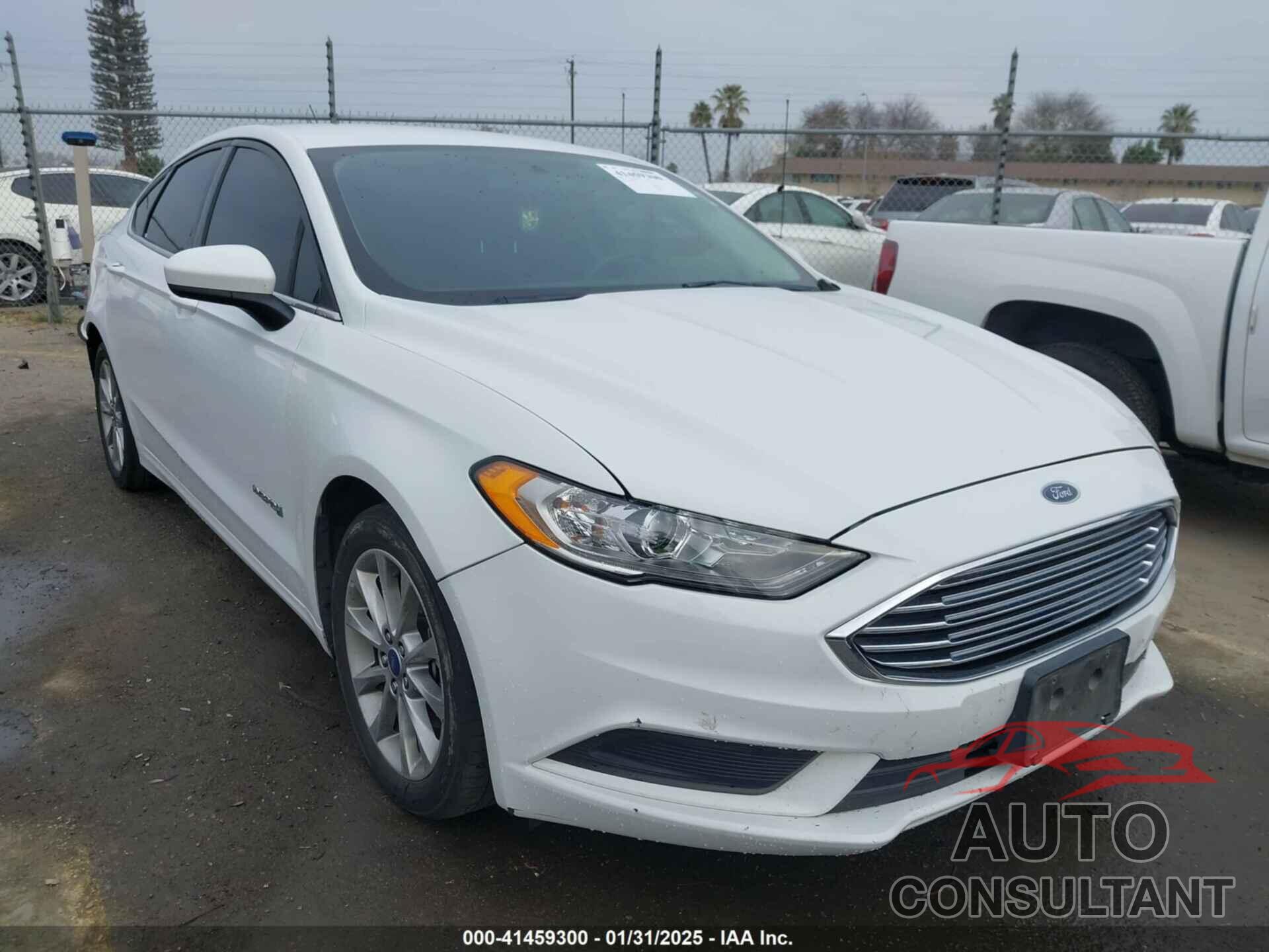 FORD FUSION HYBRID 2017 - 3FA6P0LU9HR385564