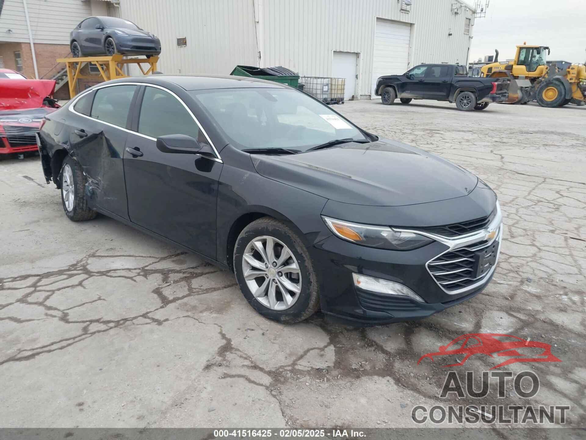 CHEVROLET MALIBU 2019 - 1G1ZD5ST1KF213788