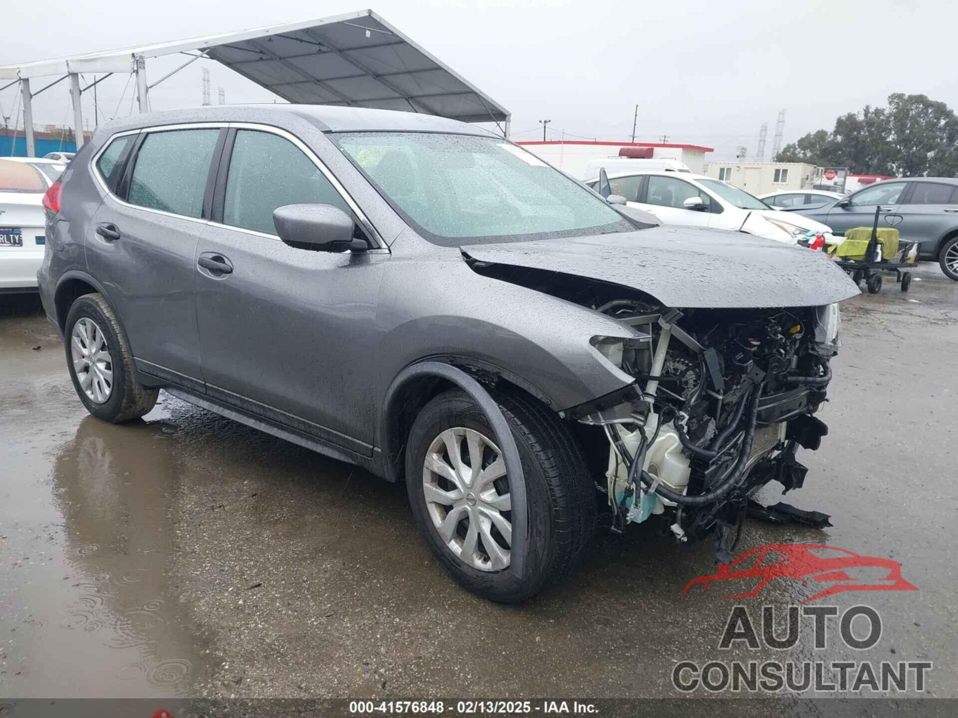 NISSAN ROGUE 2017 - KNMAT2MT2HP568832
