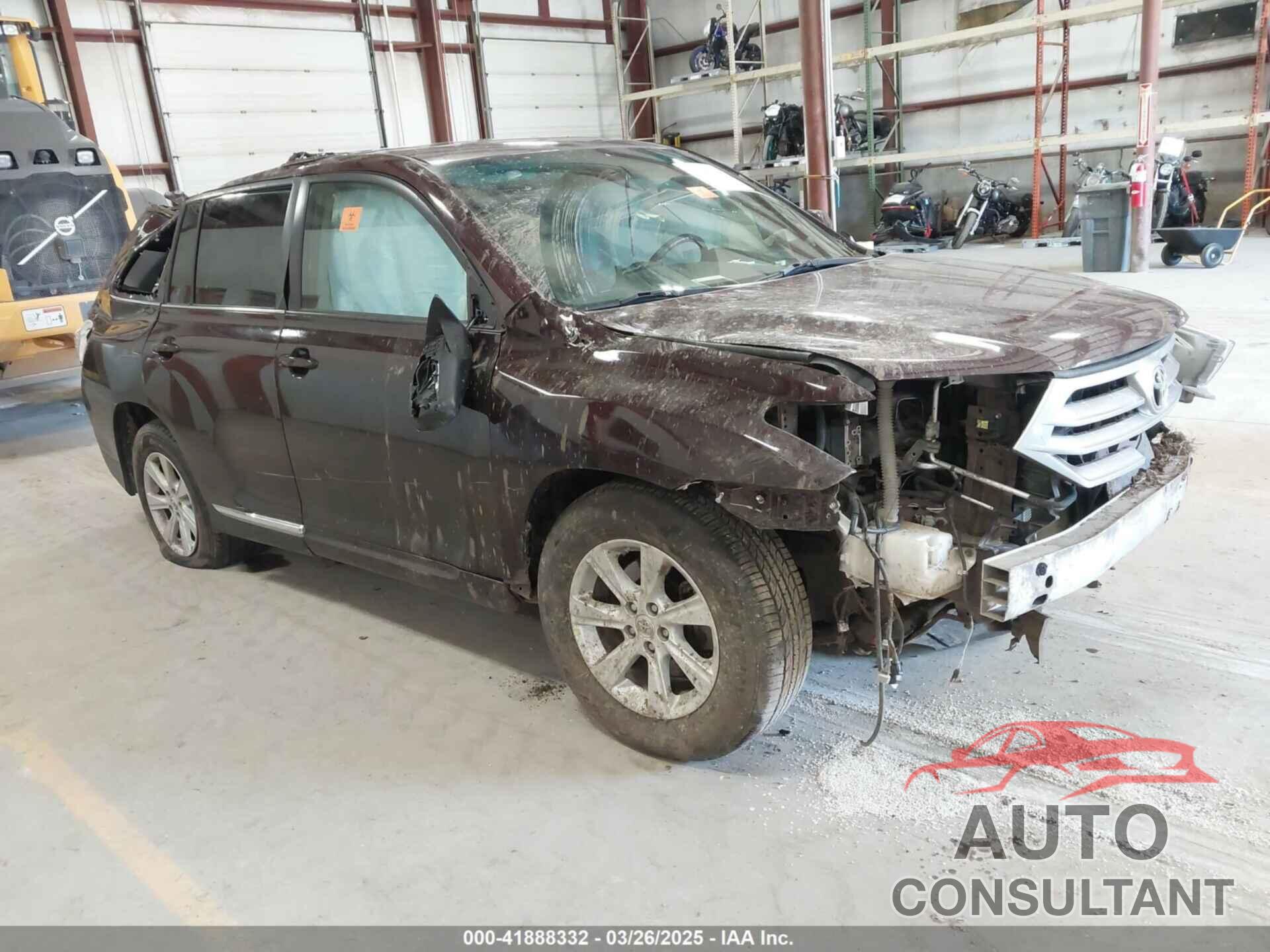 TOYOTA HIGHLANDER 2012 - 5TDBK3EH5CS127928