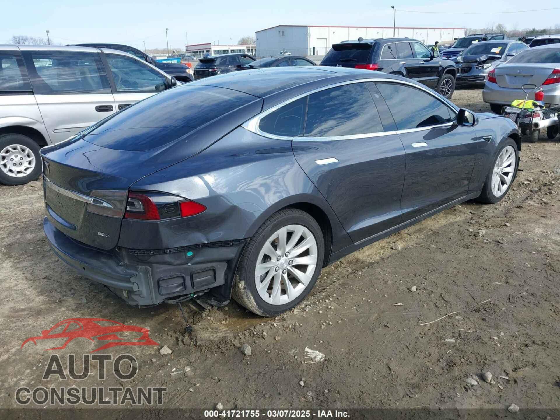 TESLA MODEL S 2017 - 5YJSA1E23HF198592