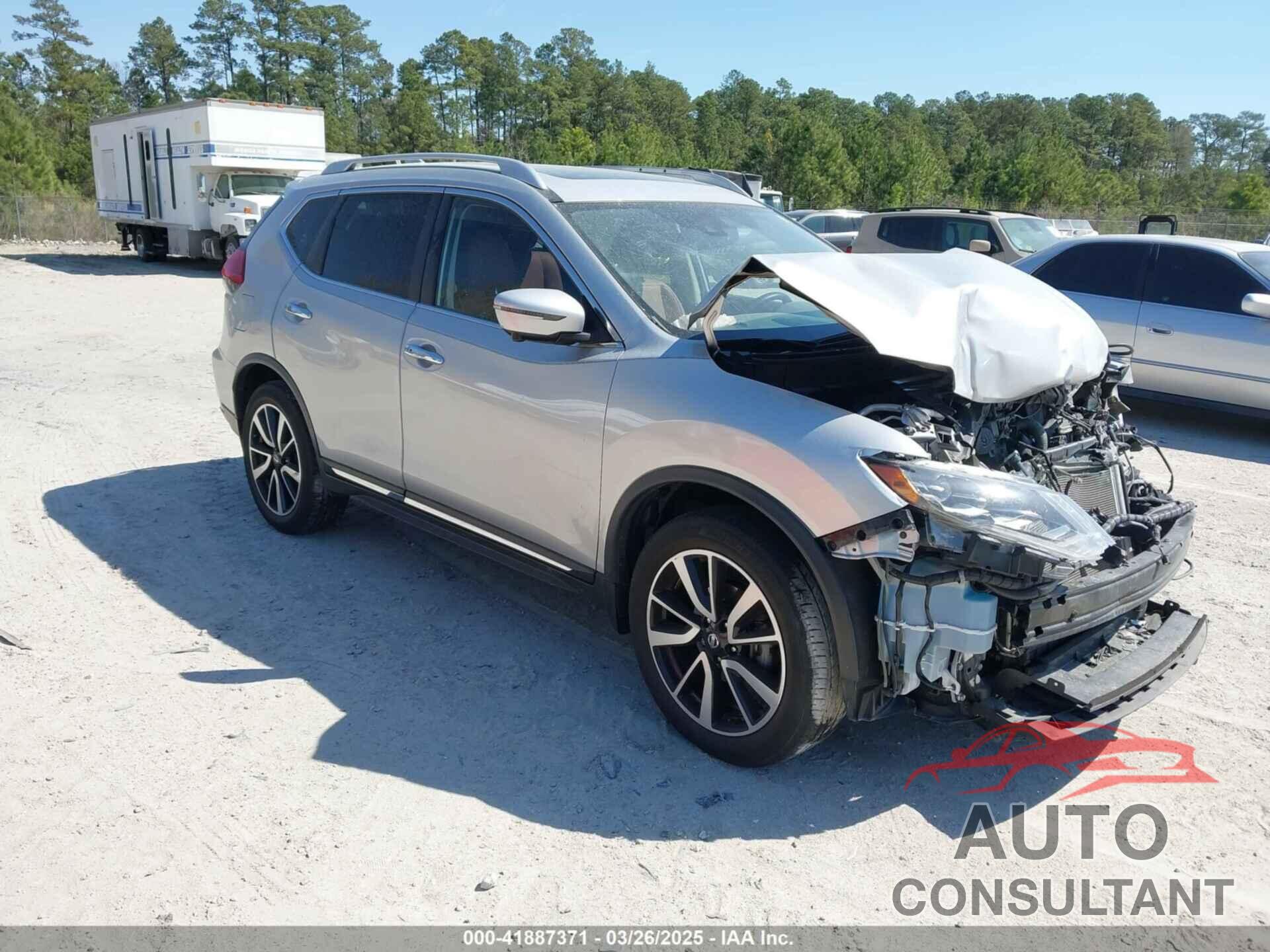 NISSAN ROGUE 2017 - JN8AT2MV0HW022042