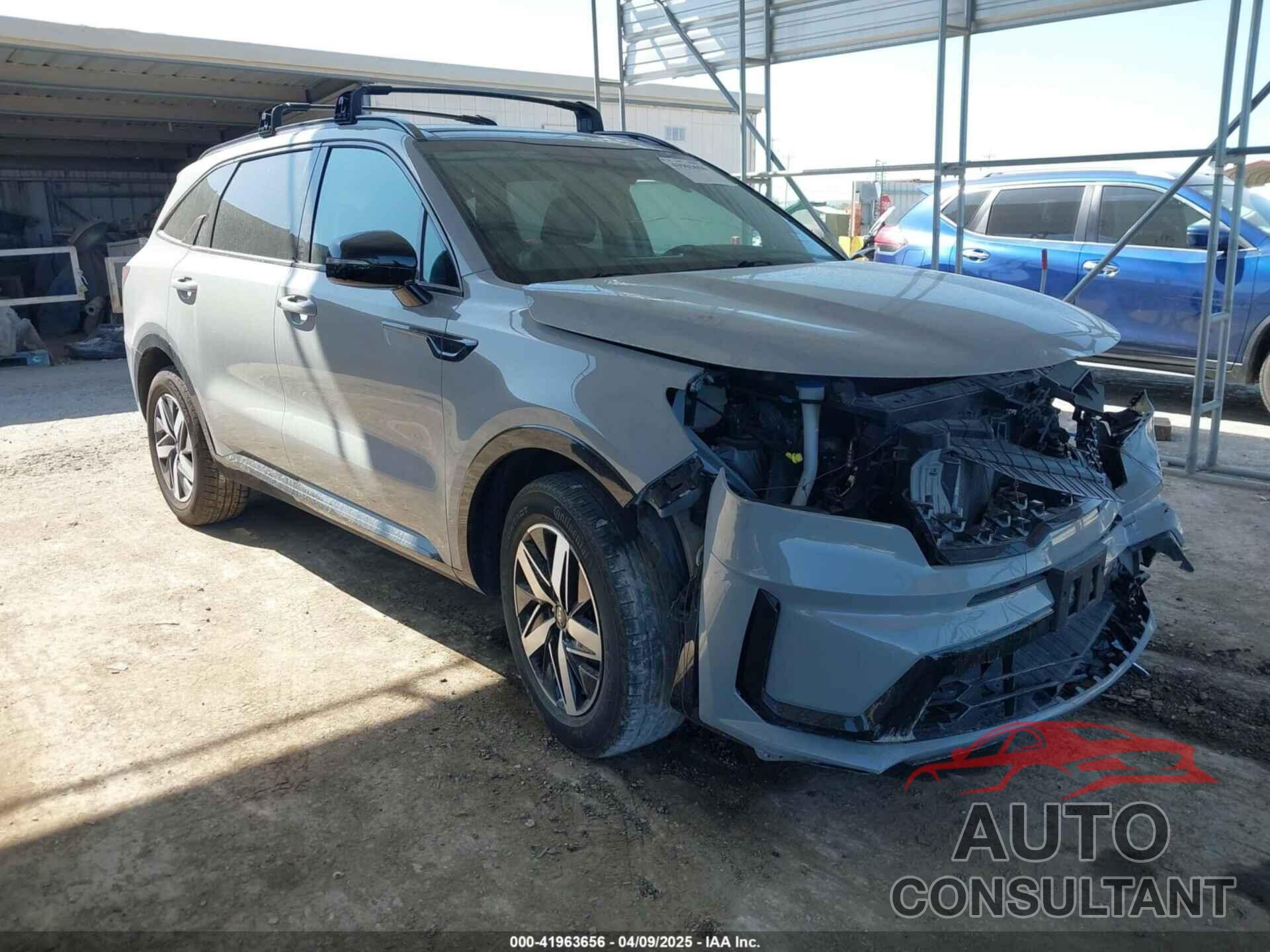 KIA SORENTO 2022 - 5XYRH4LF8NG136238