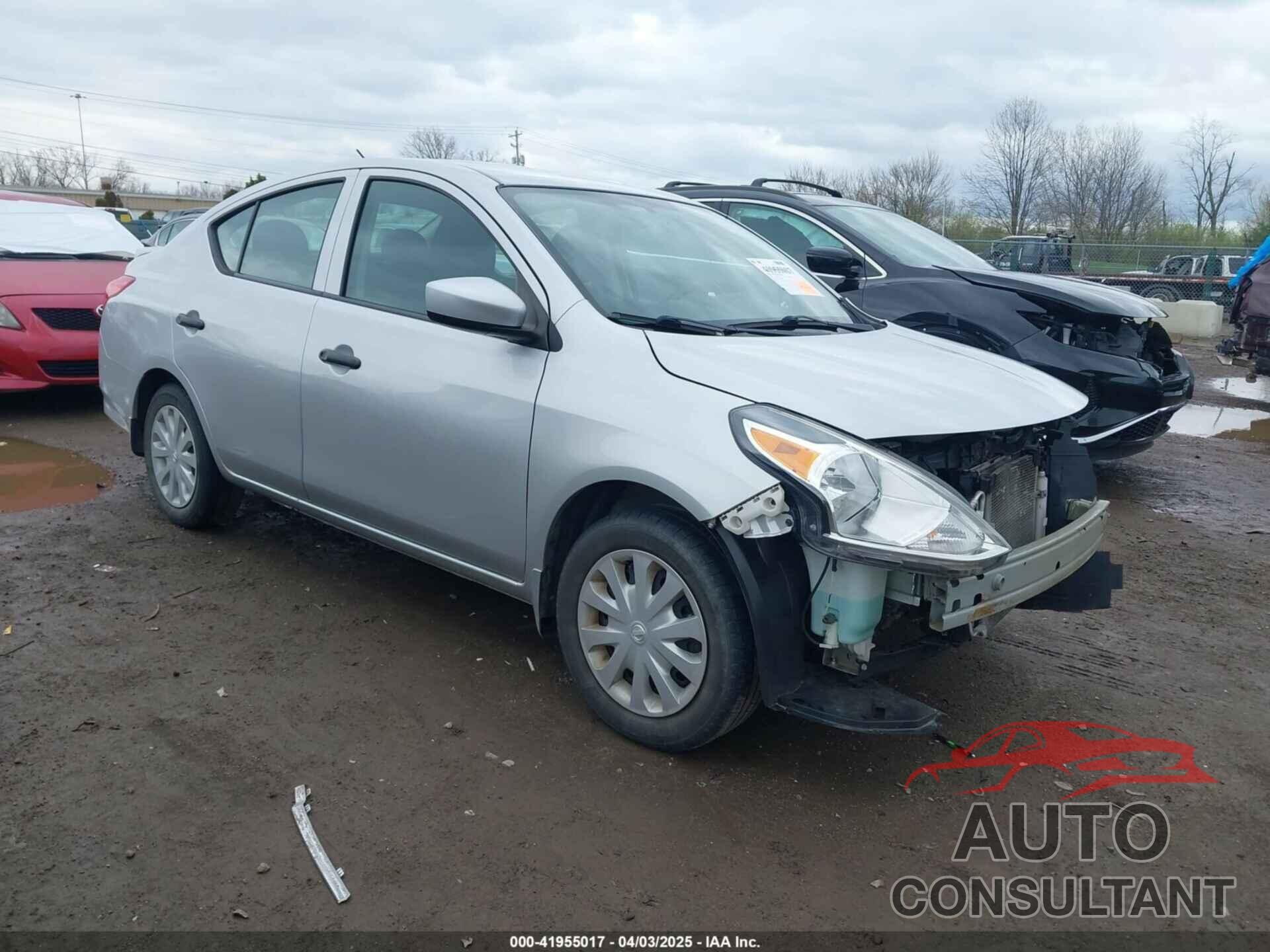 NISSAN VERSA 2019 - 3N1CN7AP1KL815688