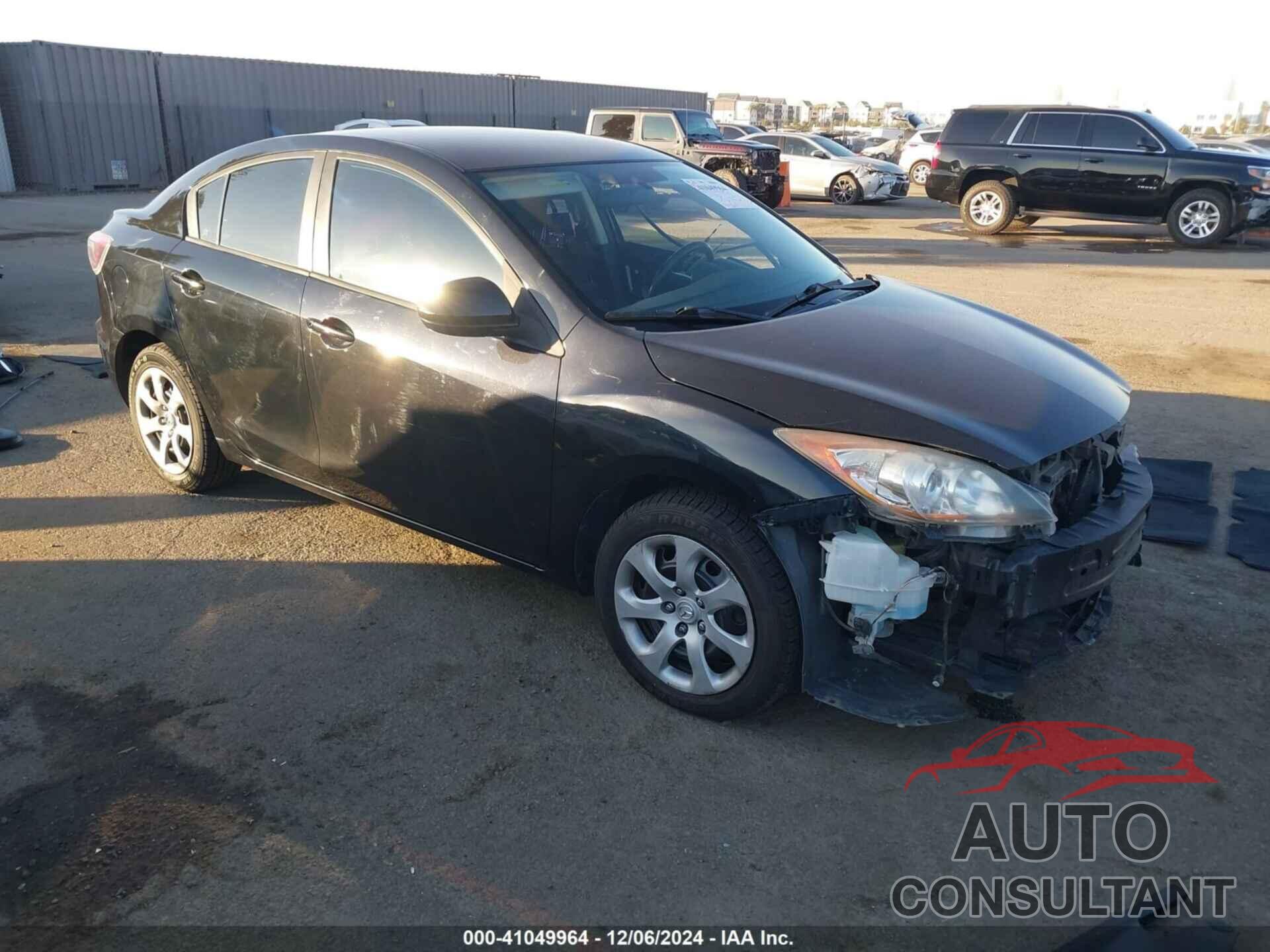 MAZDA MAZDA3 2011 - JM1BL1UF8B1461190