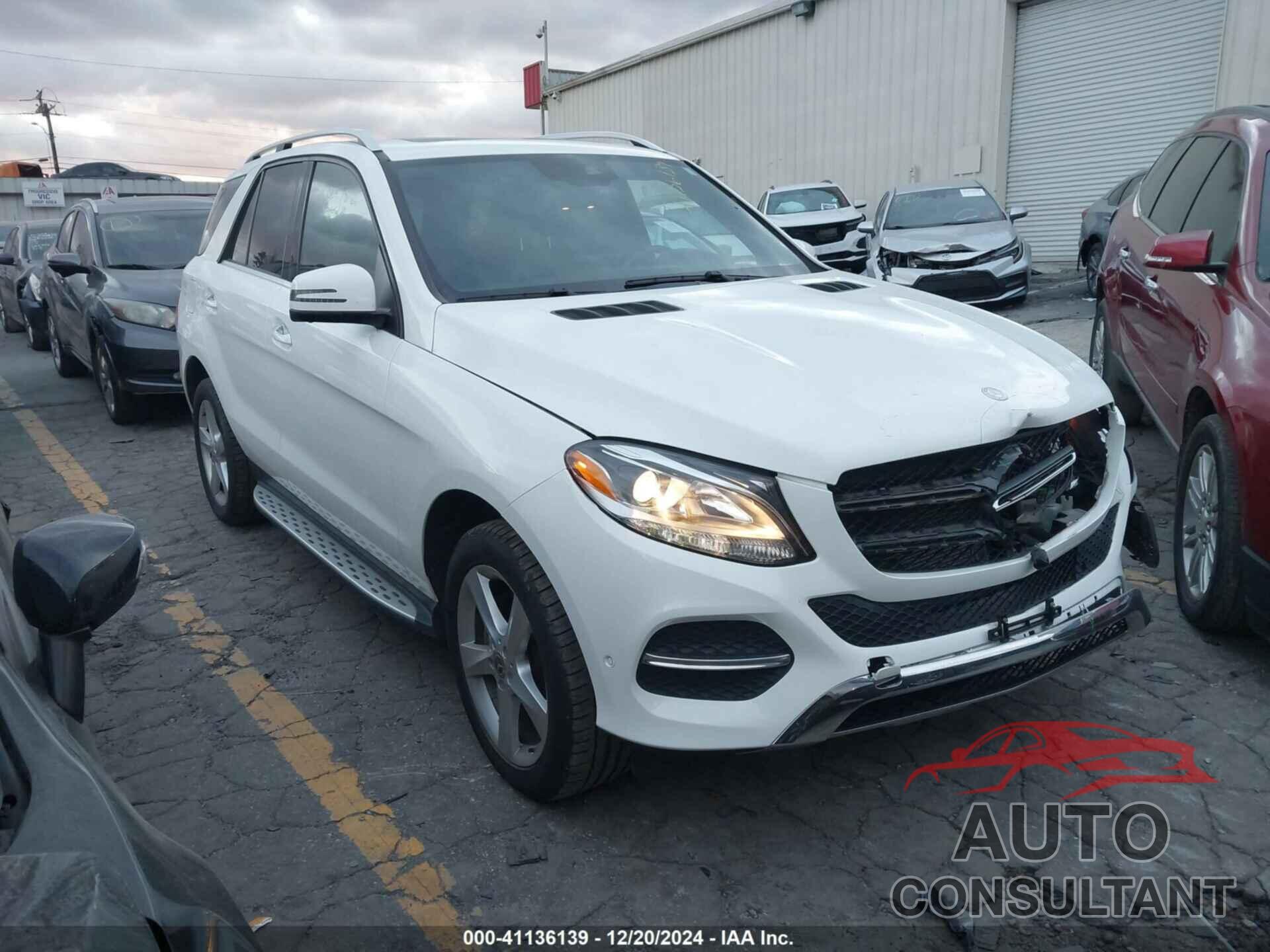 MERCEDES-BENZ GLE 350 2017 - 4JGDA5HB1HA905138