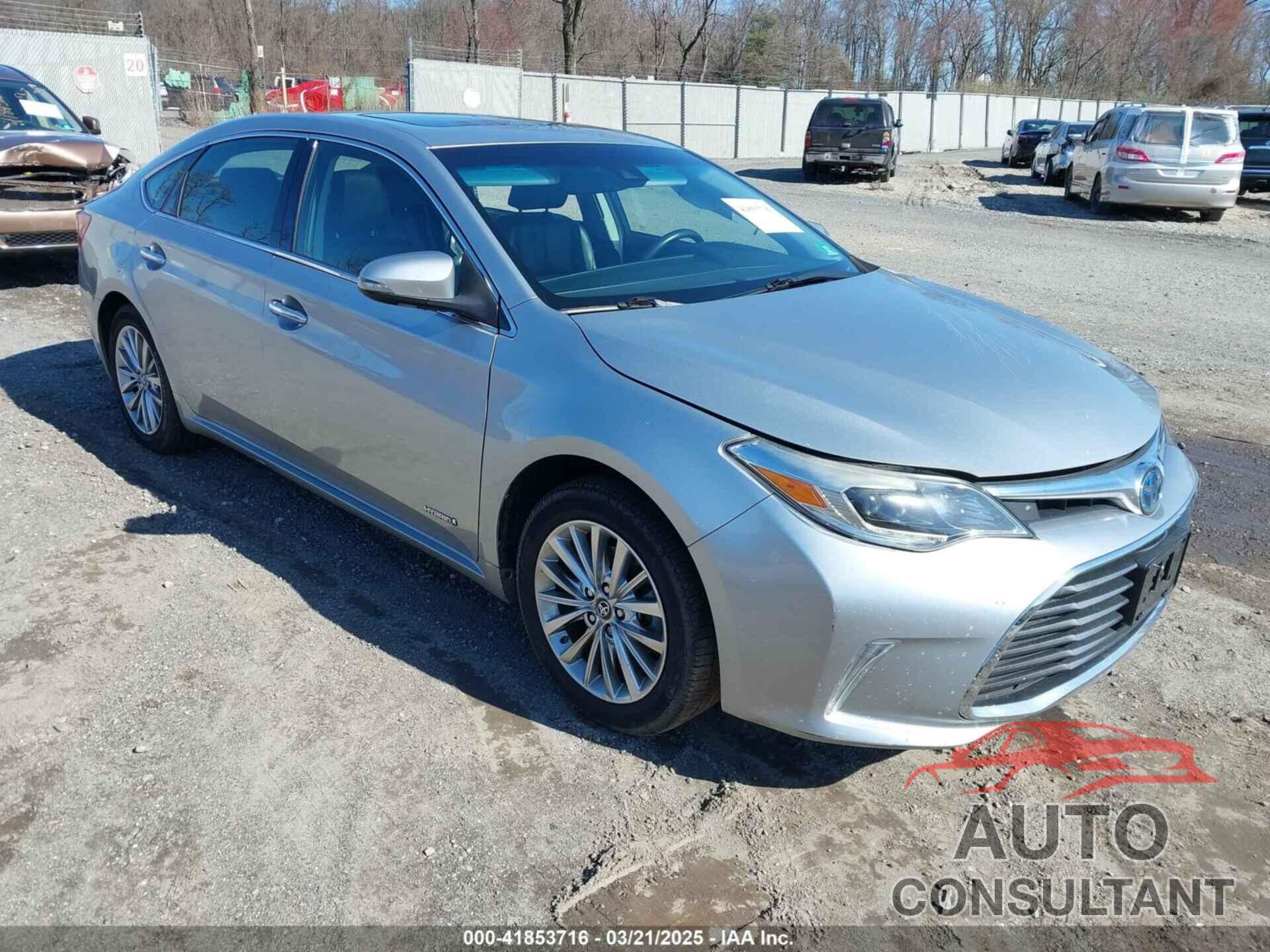 TOYOTA AVALON HYBRID 2018 - 4T1BD1EB0JU062520