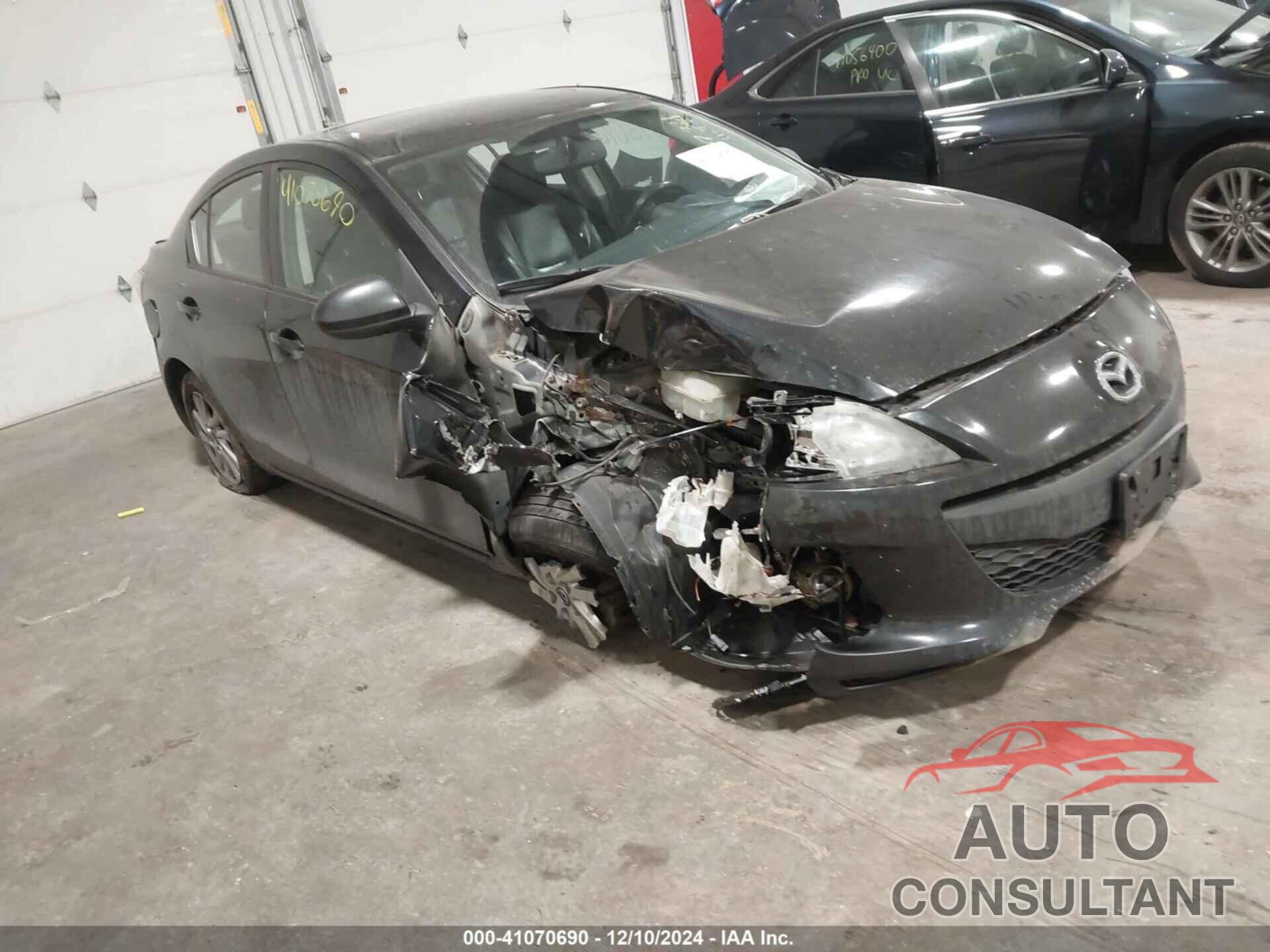 MAZDA MAZDA3 2013 - JM1BL1W71D1763123