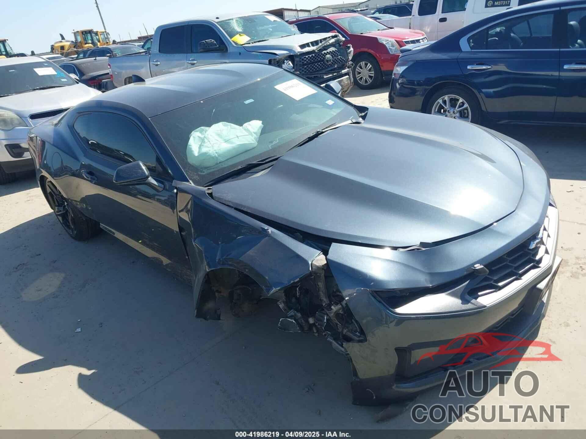CHEVROLET CAMARO 2023 - 1G1FB1RX2P0135655