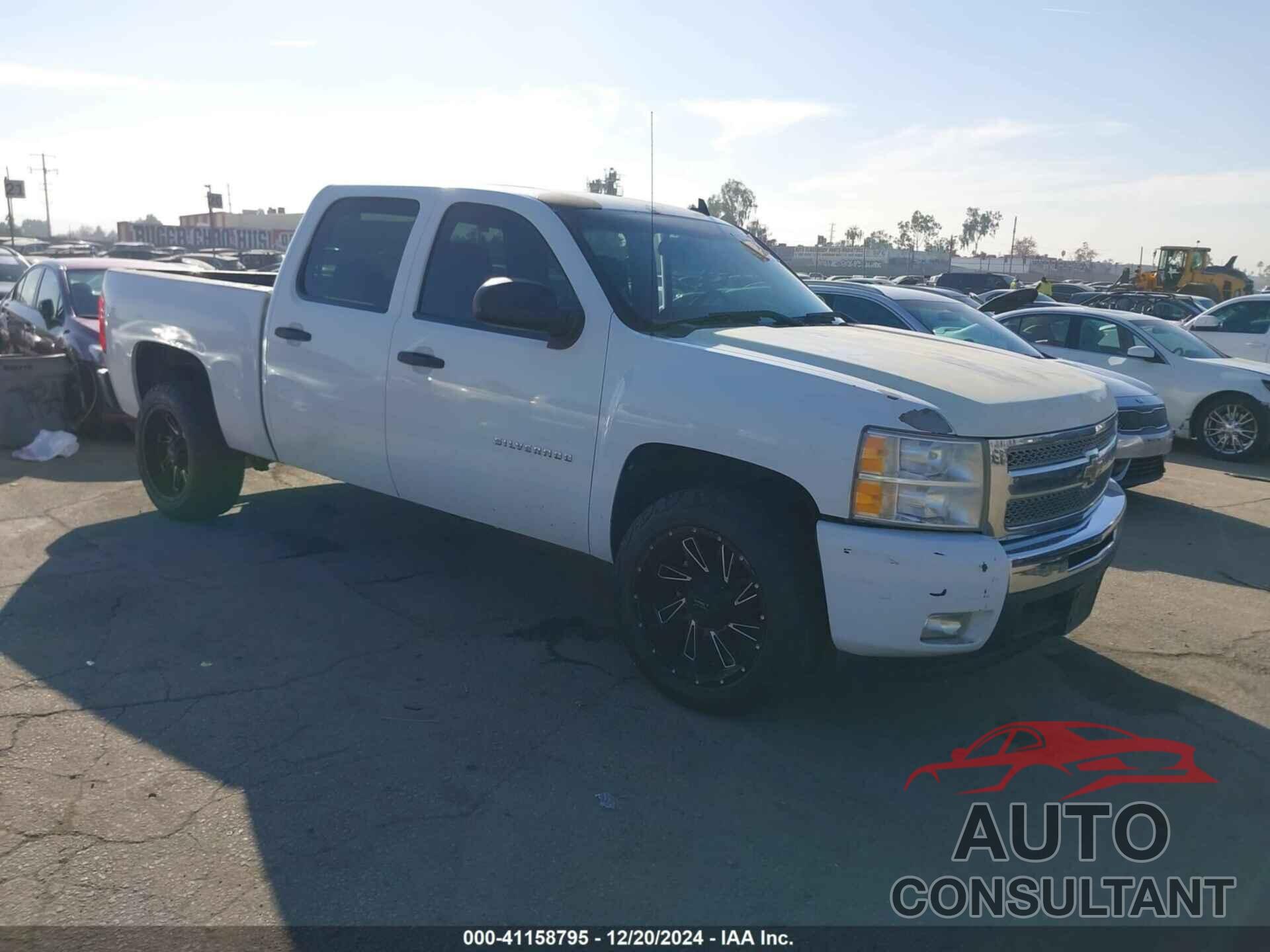 CHEVROLET SILVERADO 1500 2011 - 3GCPCSE05BG339250