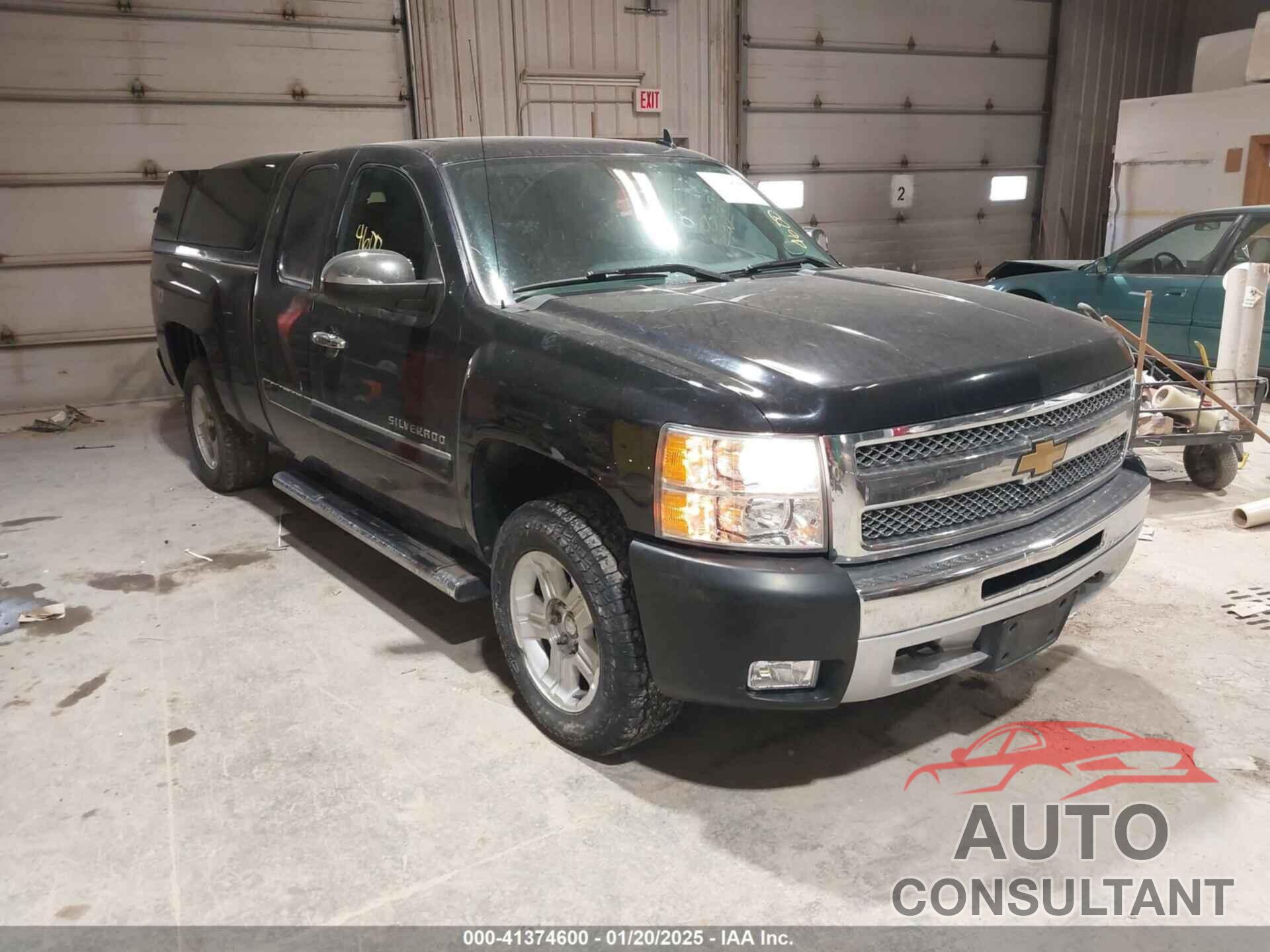 CHEVROLET SILVERADO 1500 2013 - 1GCRKSE78DZ252664