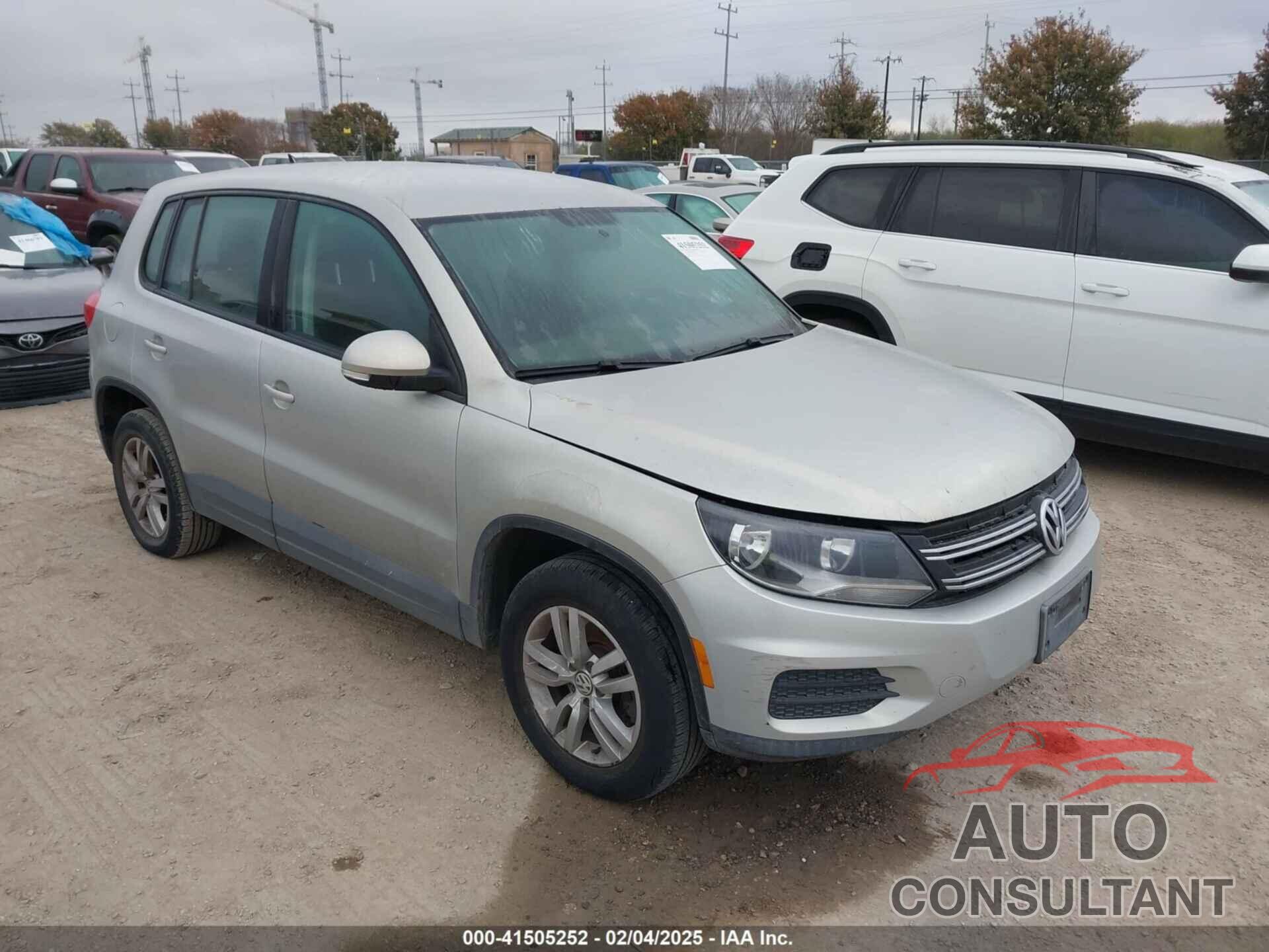 VOLKSWAGEN TIGUAN 2012 - WVGAV7AX5CW583480