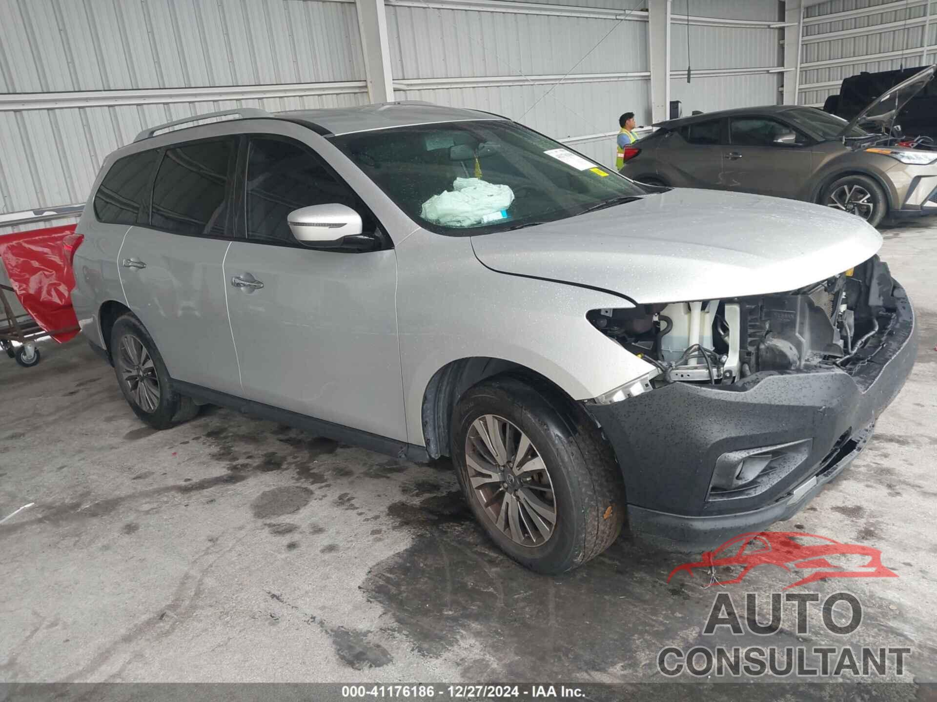 NISSAN PATHFINDER 2018 - 5N1DR2MN3JC644631