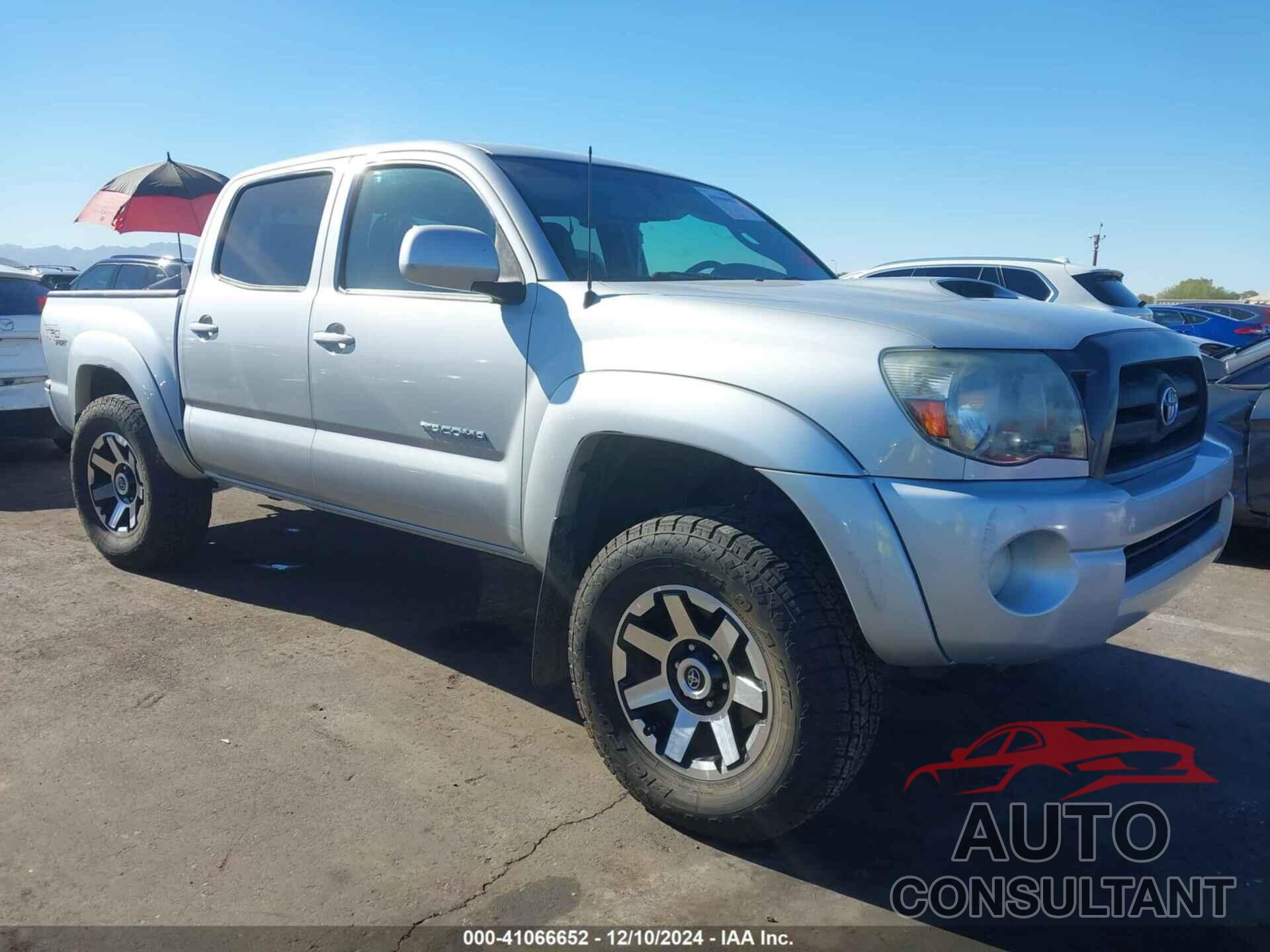 TOYOTA TACOMA 2011 - 3TMJU4GN4BM114293