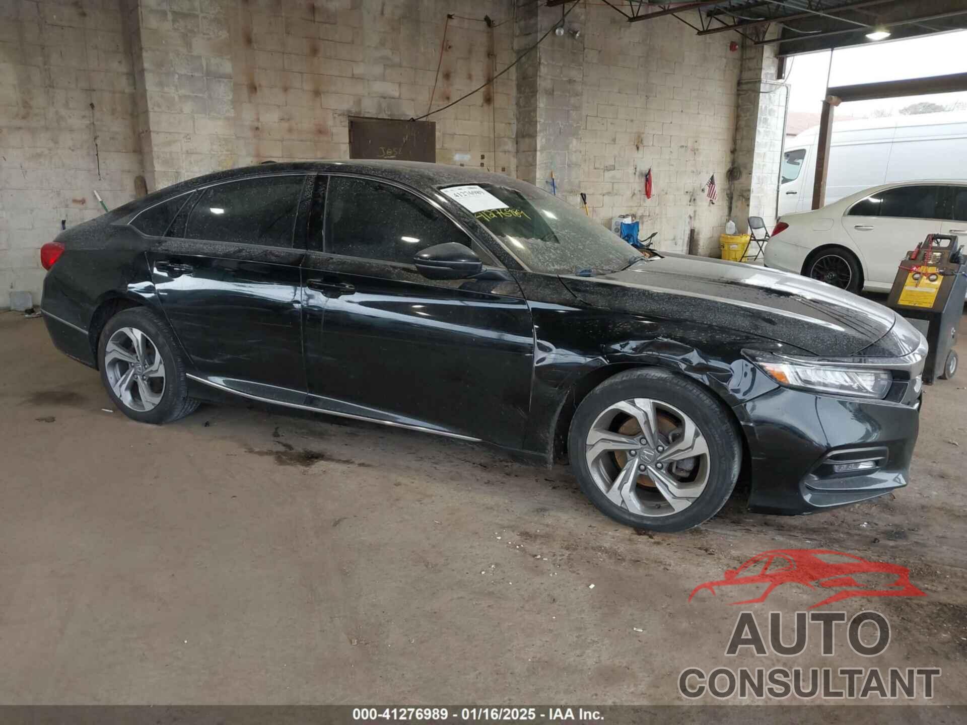 HONDA ACCORD 2018 - 1HGCV1F56JA055475