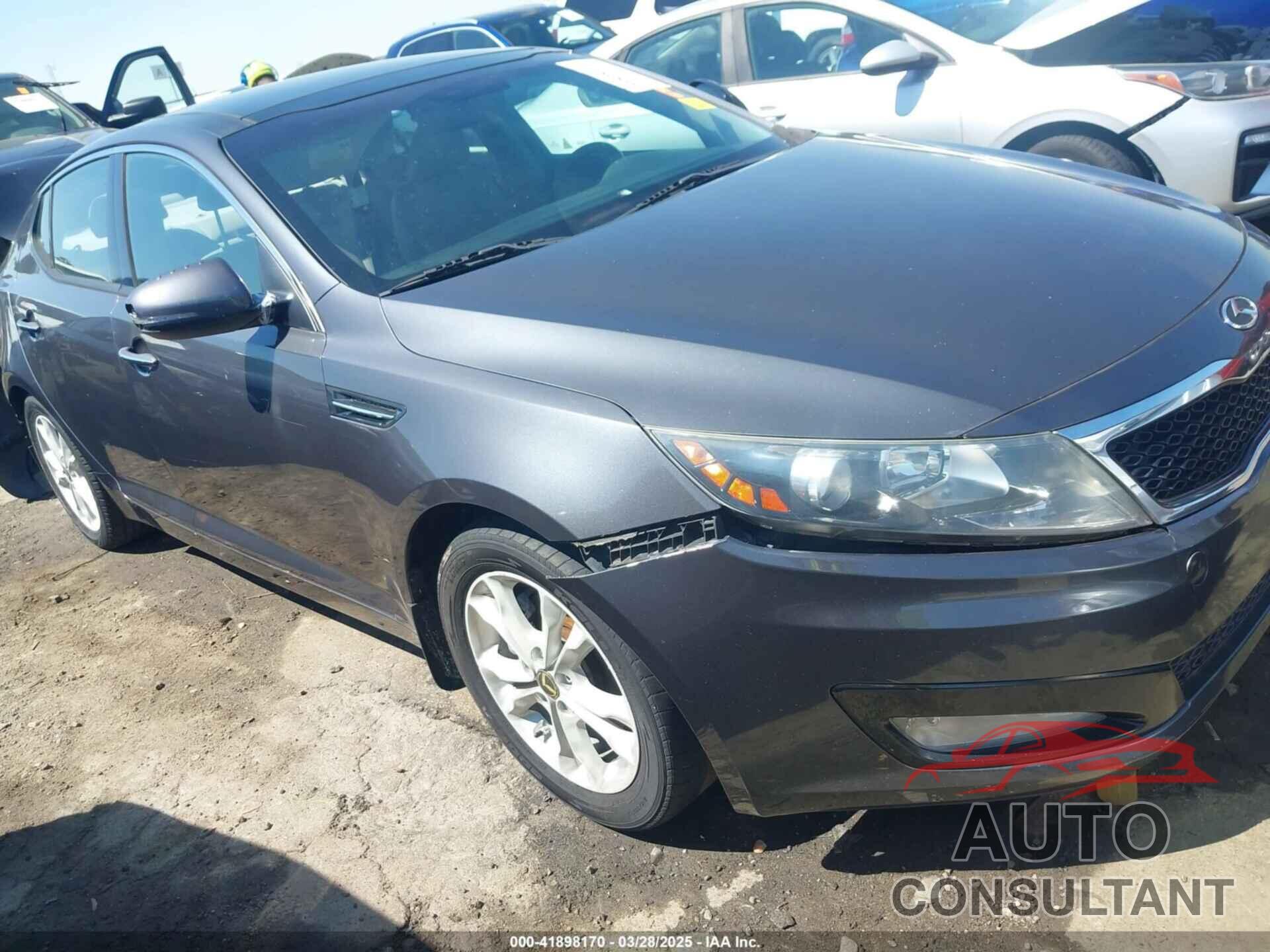 KIA OPTIMA 2011 - KNAGN4A78B5175859