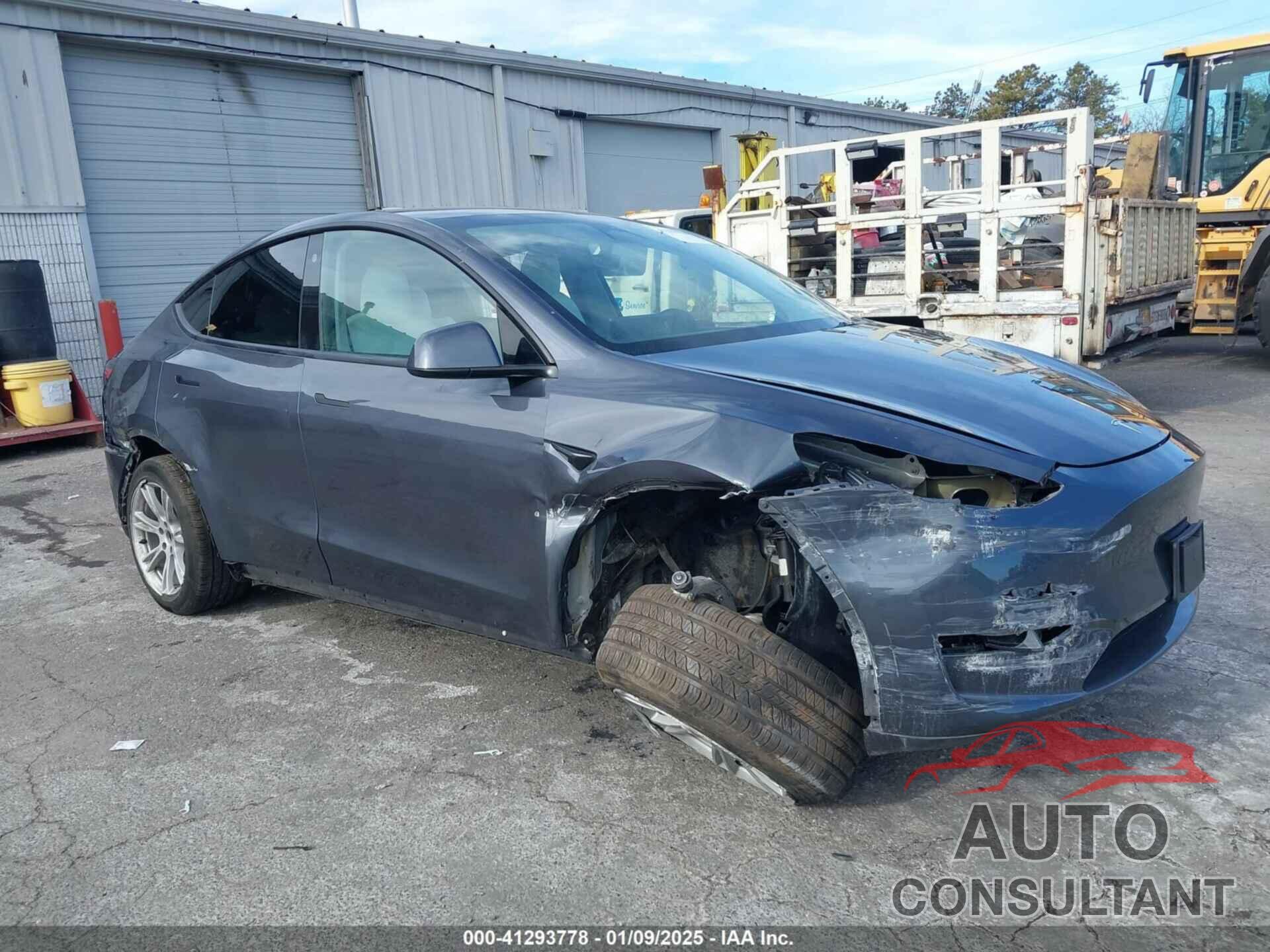 TESLA MODEL Y 2023 - 7SAYGDEE1PF619618