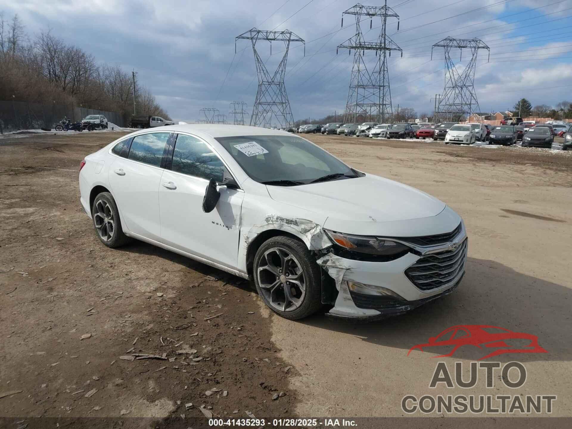 CHEVROLET MALIBU 2020 - 1G1ZD5ST8LF100504