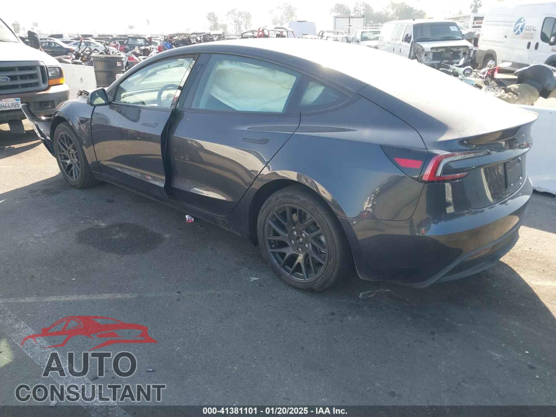 TESLA MODEL 3 2024 - 5YJ3E1EA1RF745909