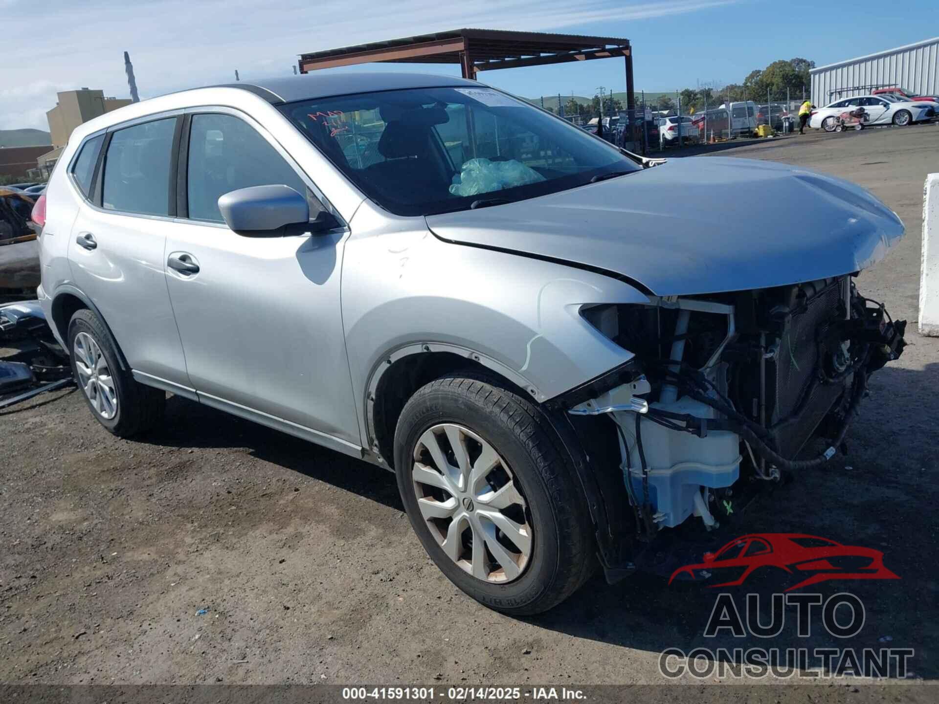 NISSAN ROGUE 2017 - KNMAT2MT0HP569154