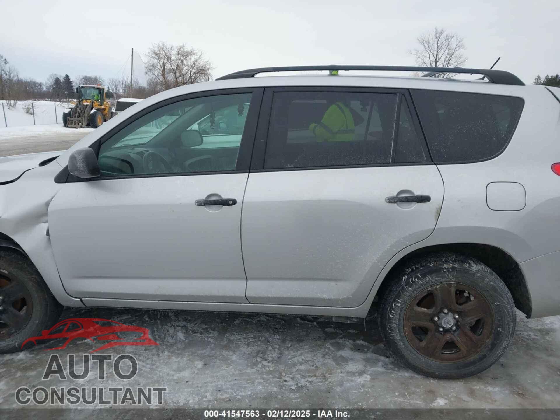 TOYOTA RAV4 2011 - 2T3BF4DV9BW134007