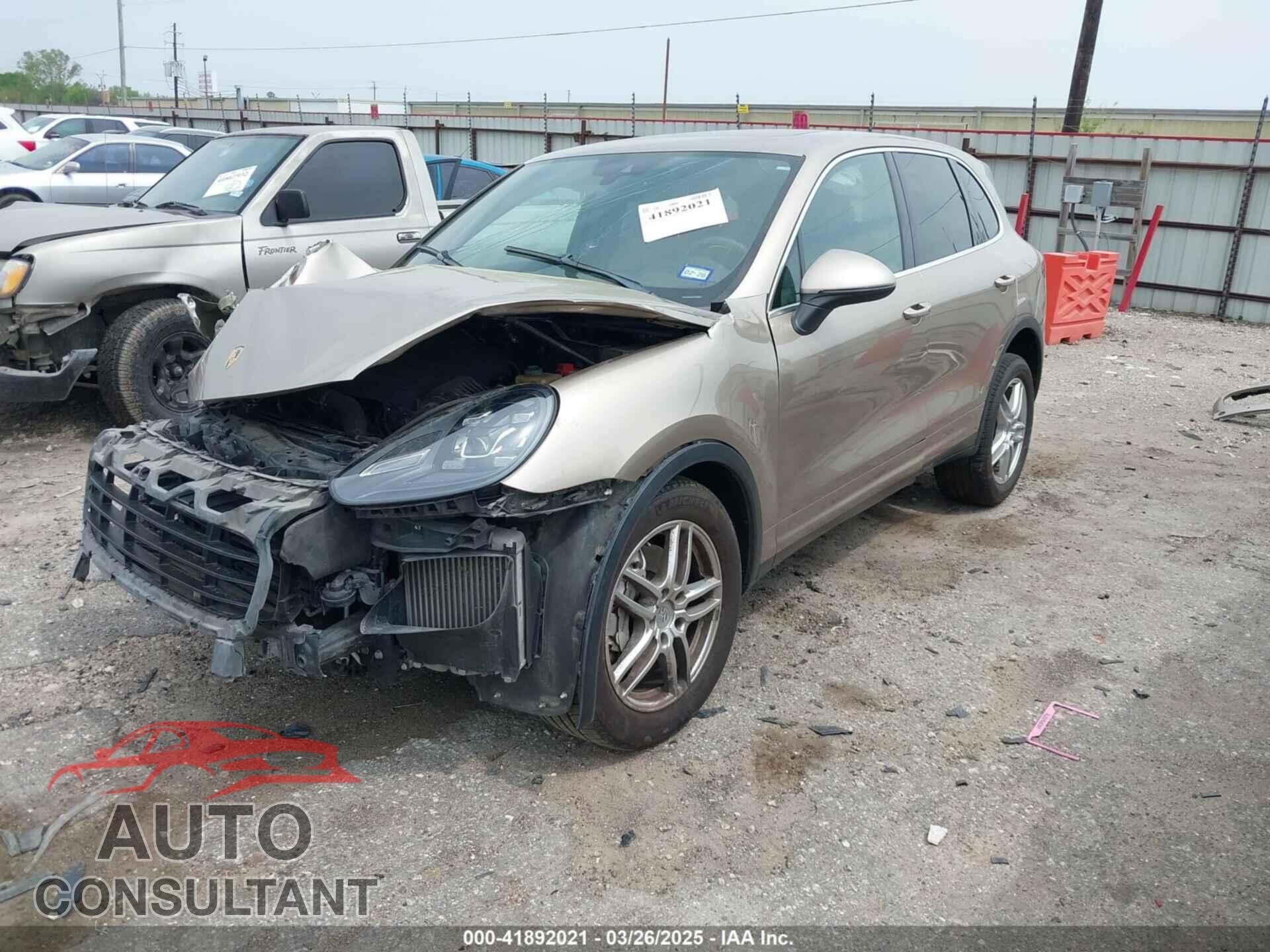 PORSCHE CAYENNE 2015 - WP1AB2A29FLA59662