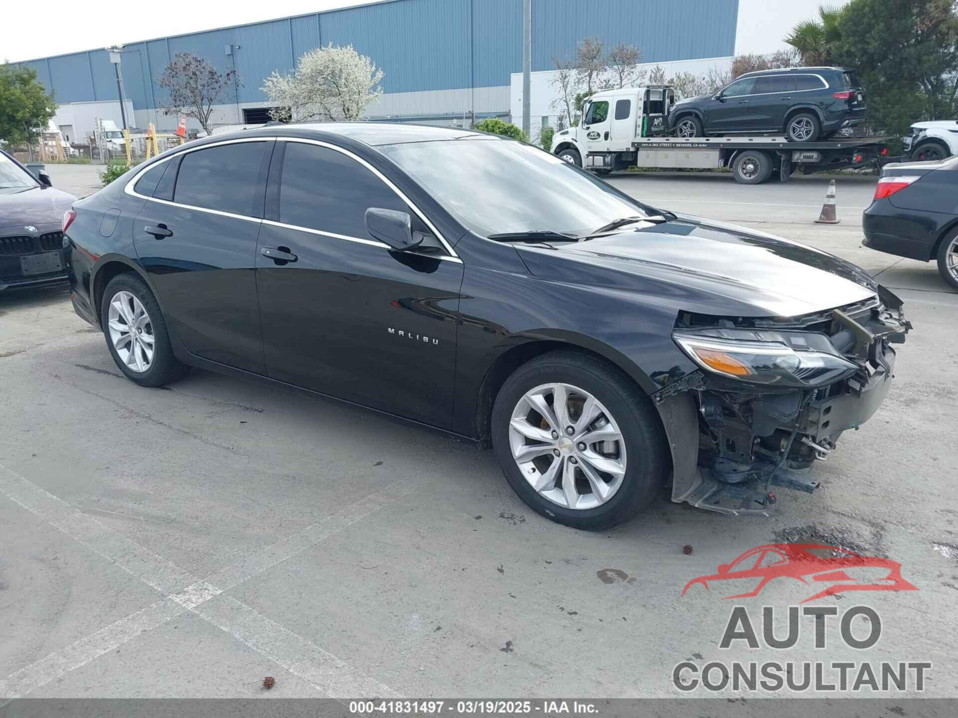 CHEVROLET MALIBU 2022 - 1G1ZD5ST4NF131803